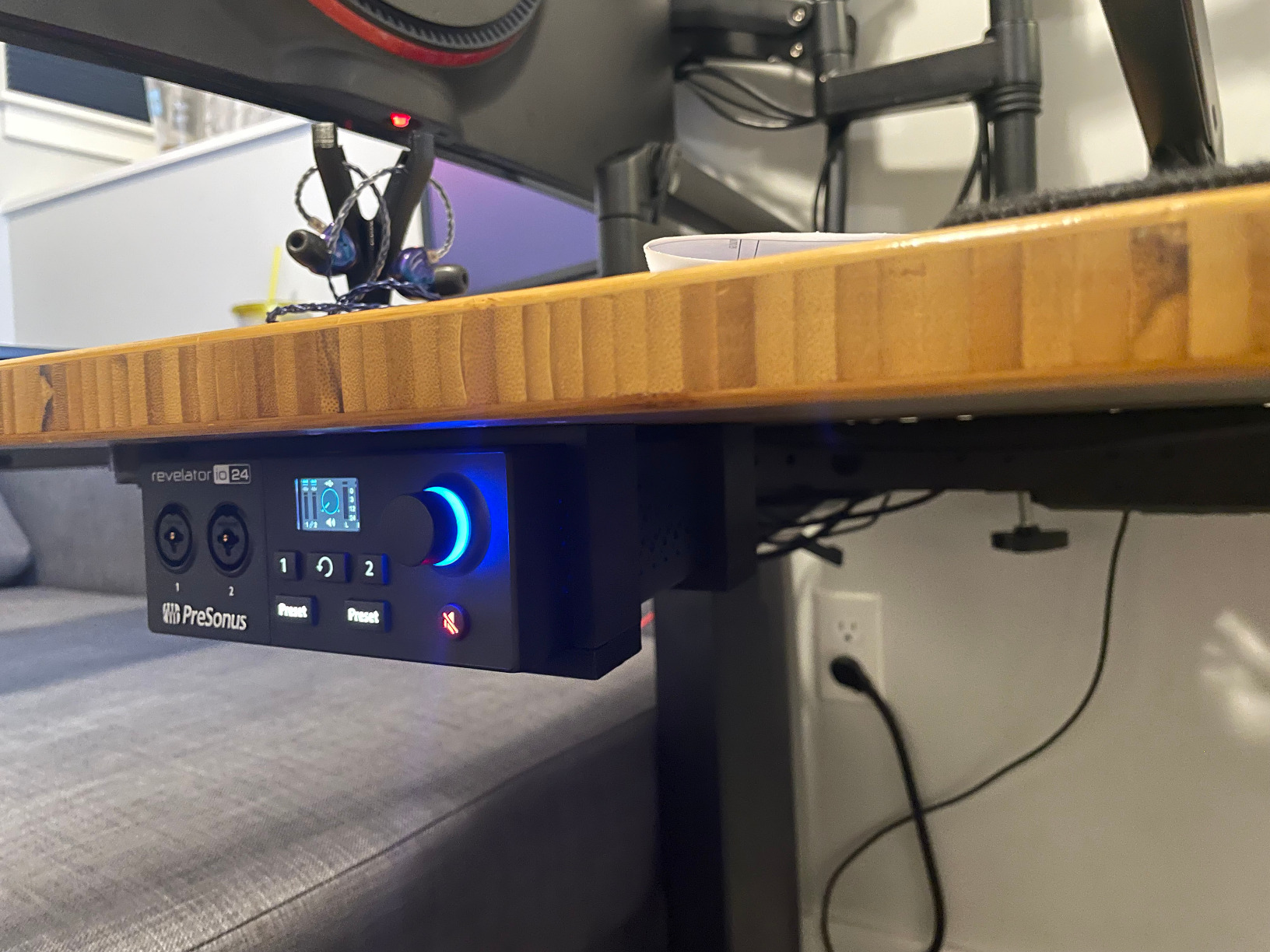PreSonus Revelator io44 USB-C Audio Interface with Studio One DAW Recording Software customer photo 1