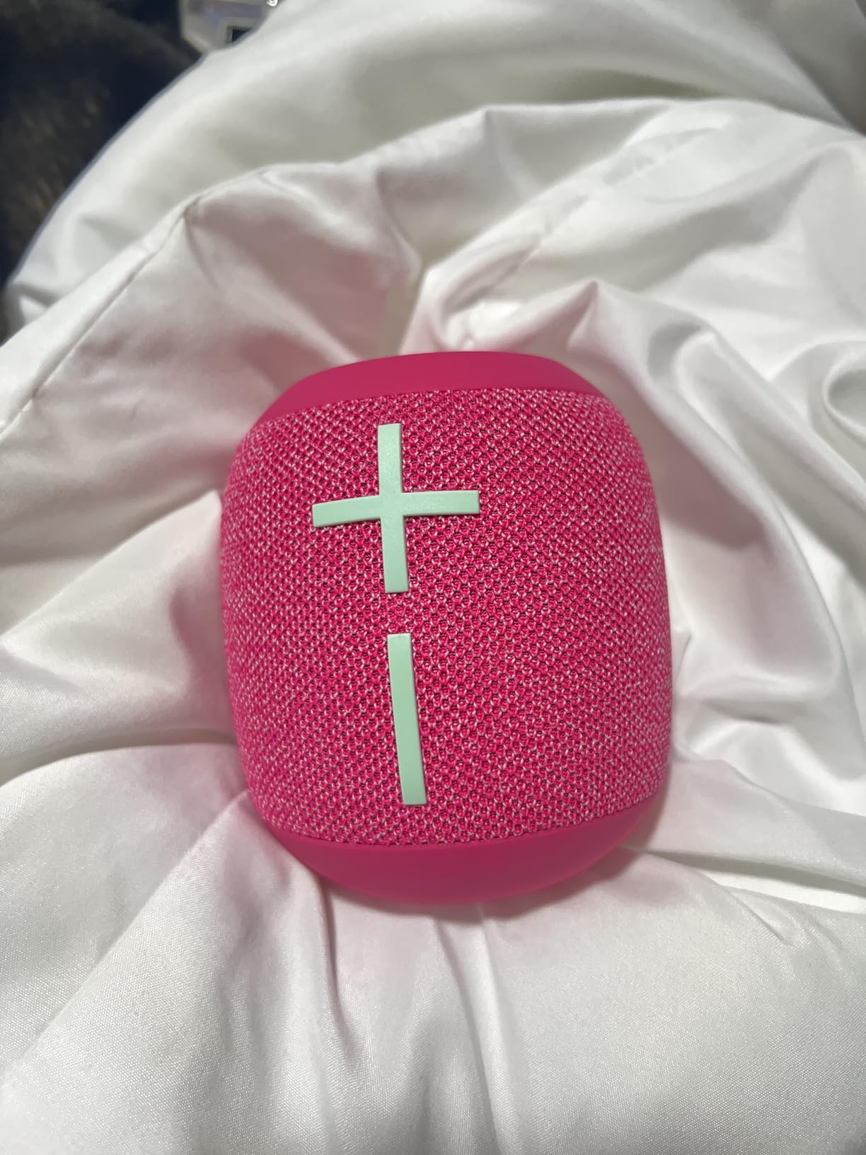 Ultimate Ears WONDERBOOM 4 Portable Waterproof Speaker - Black customer photo 2