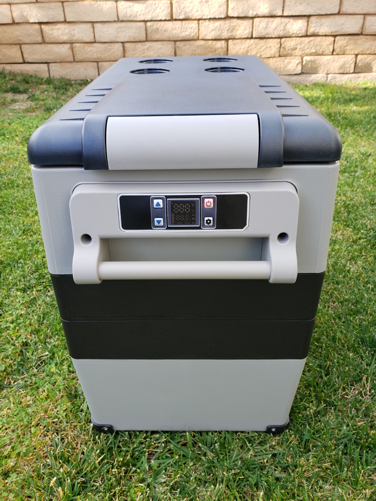 EUHOMY 12 Volt Refrigerator, 48QT(45L) Electric Cooler, 12V Fridge APP Control, 12V Cooler -4°F~68°F, Portable Freezer 12/24V DC 100-240V AC for Camping, Travel, Truck, Home customer photo 2