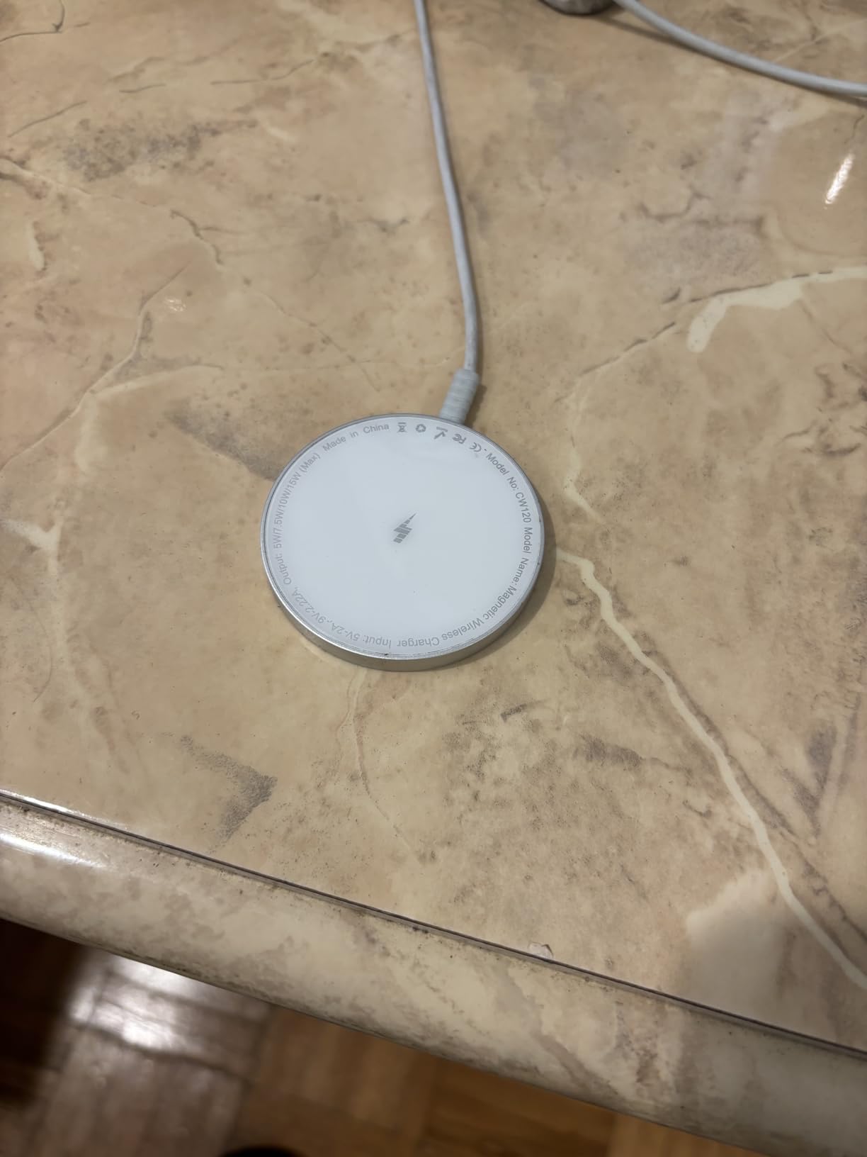 Magnetic Wireless Charging Pad for iPhone 17 16 15 14 13 12 Series & AirPods, Strong Magnet, Aluminum Alloy MagSafe Charger customer photo 1