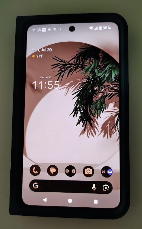 Google Pixel Fold - Unlocked Android 5G Smartphone with Telephoto Lens and Ultrawide Lens - Foldable Display - 24-Hour Battery - Obsidian - 256 GB customer photo 2