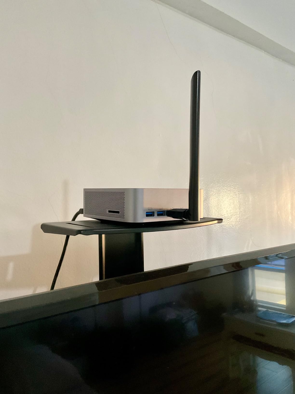 GEEKOM IT12 Business Mini PC for Plex Server & Home Office(3-Year Coverage), with Intel i5-12450H Mini Computer Windows 11, Quiet Low-Power PC 16 RAM/512GB SSD(Not LPDDR) Desktop, Dual USB4 8K customer photo 2