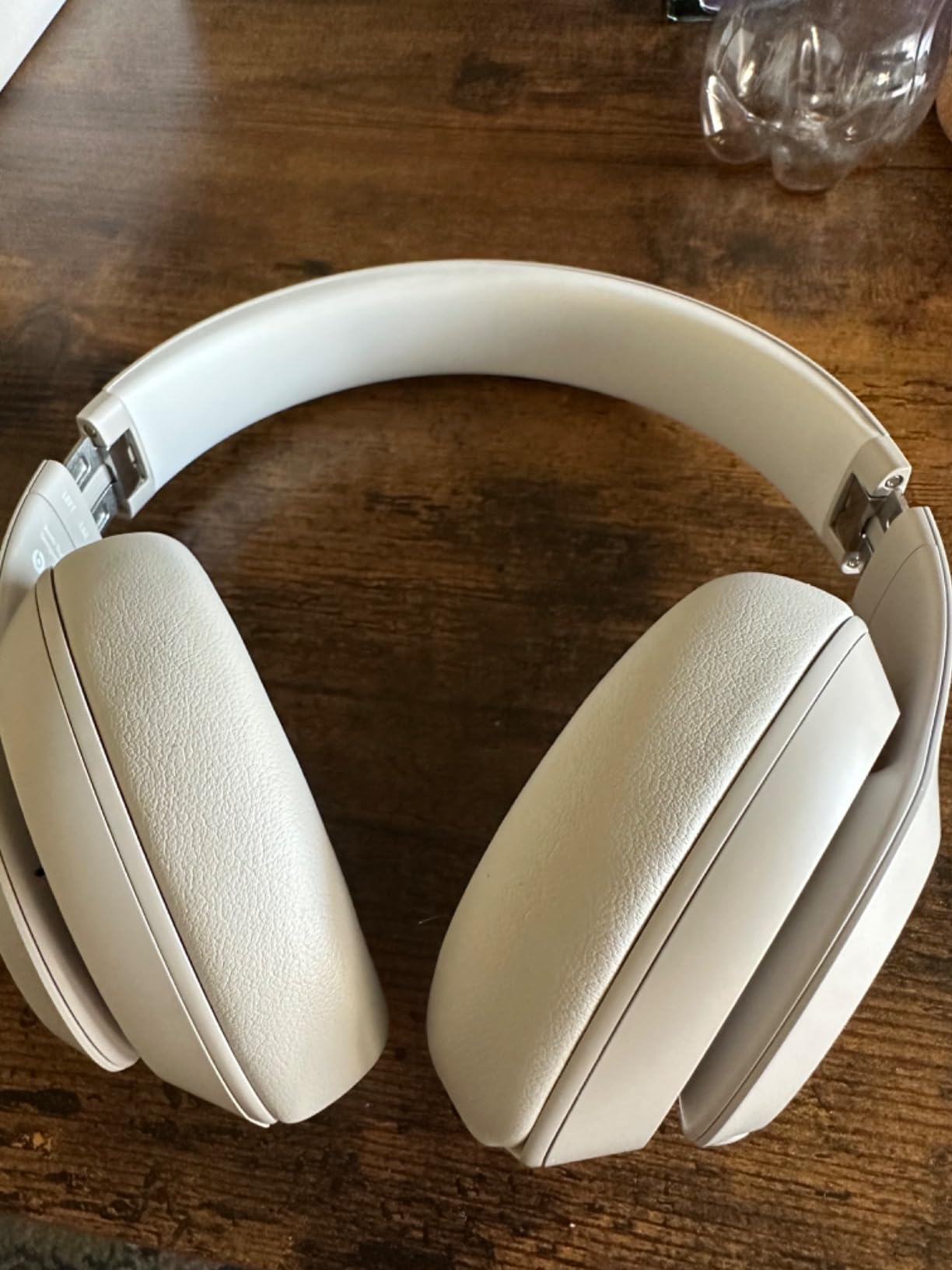 Beats Studio Pro Premium Wireless Over-Ear Headphones - Up to 40-Hour Battery Life, Active Noise Cancelling, Great for Travel and Commuting, USB-C Lossless Audio, Apple and Android Compatible - Sandstone customer photo 1
