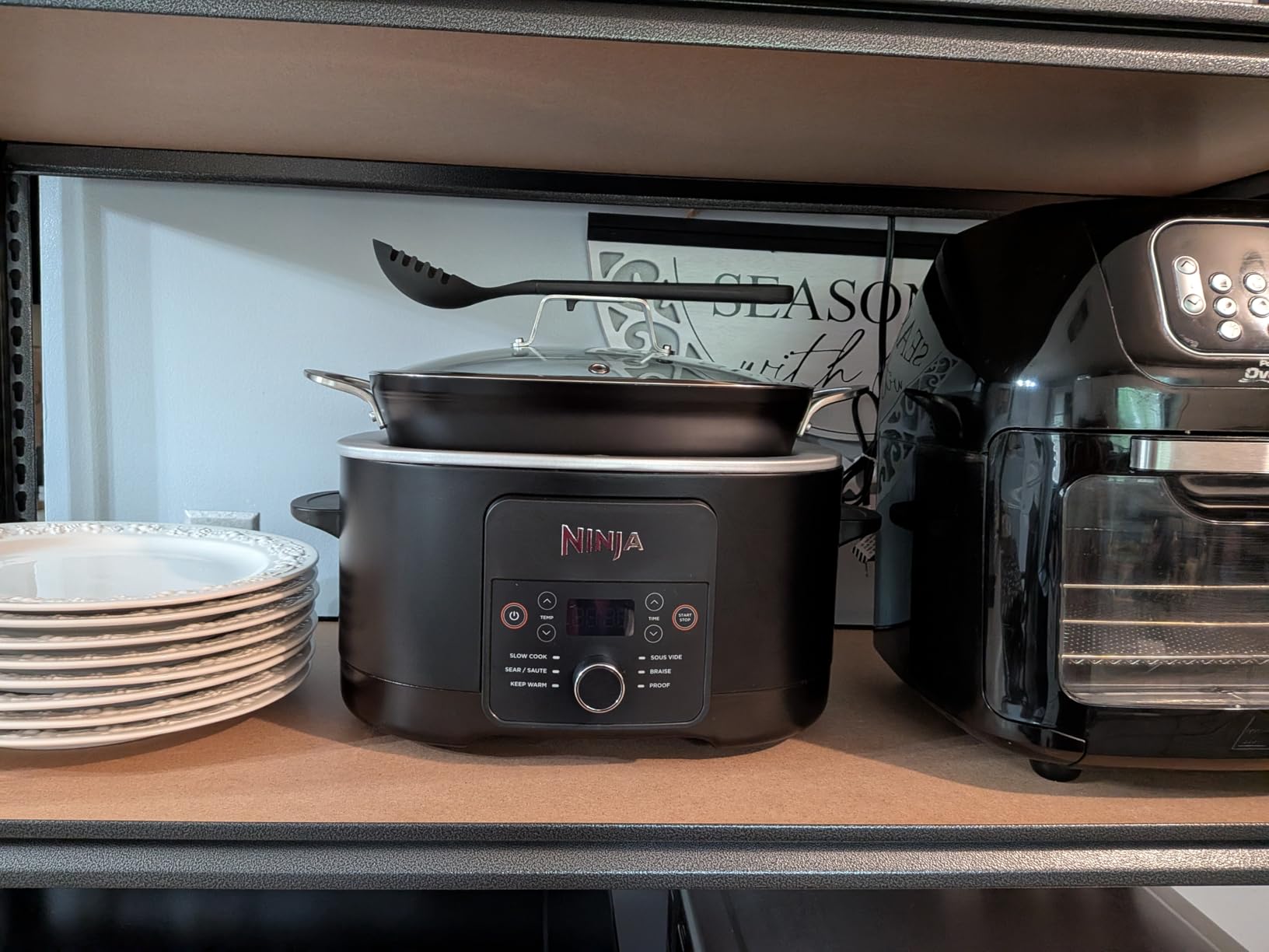 Ninja MC1101 Foodi Everyday Possible Cooker Pro, 8-in-1 Versatility, One-Pot Faster Cooking Replaces 10 Tools, Family-Sized Capacity with Adjustable Temp Control, 6.5 quarts, Midnight Blue customer photo 2