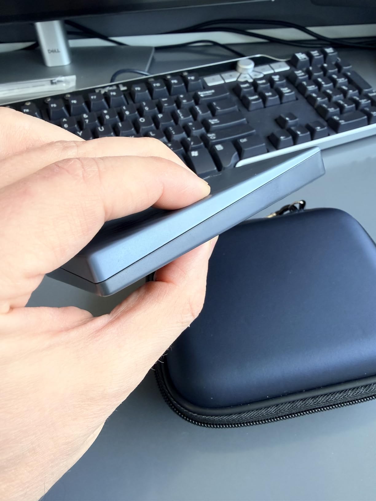 WD 2TB My Passport Portable Hard Drive, Works with USB-C and USB-A, Windows PC, Mac, Chromebook, Gaming Consoles, and Mobile Devices, Backup Software and Password Protection - WDBWML0020BGY-WESN customer photo 1