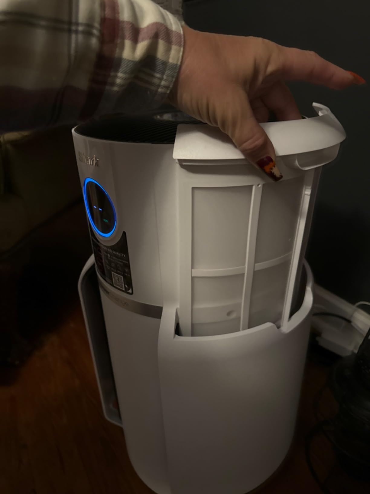 Shark Air Purifier NeverChange HP152 for Large Room, HEPA-Exceeding Filter customer photo 1