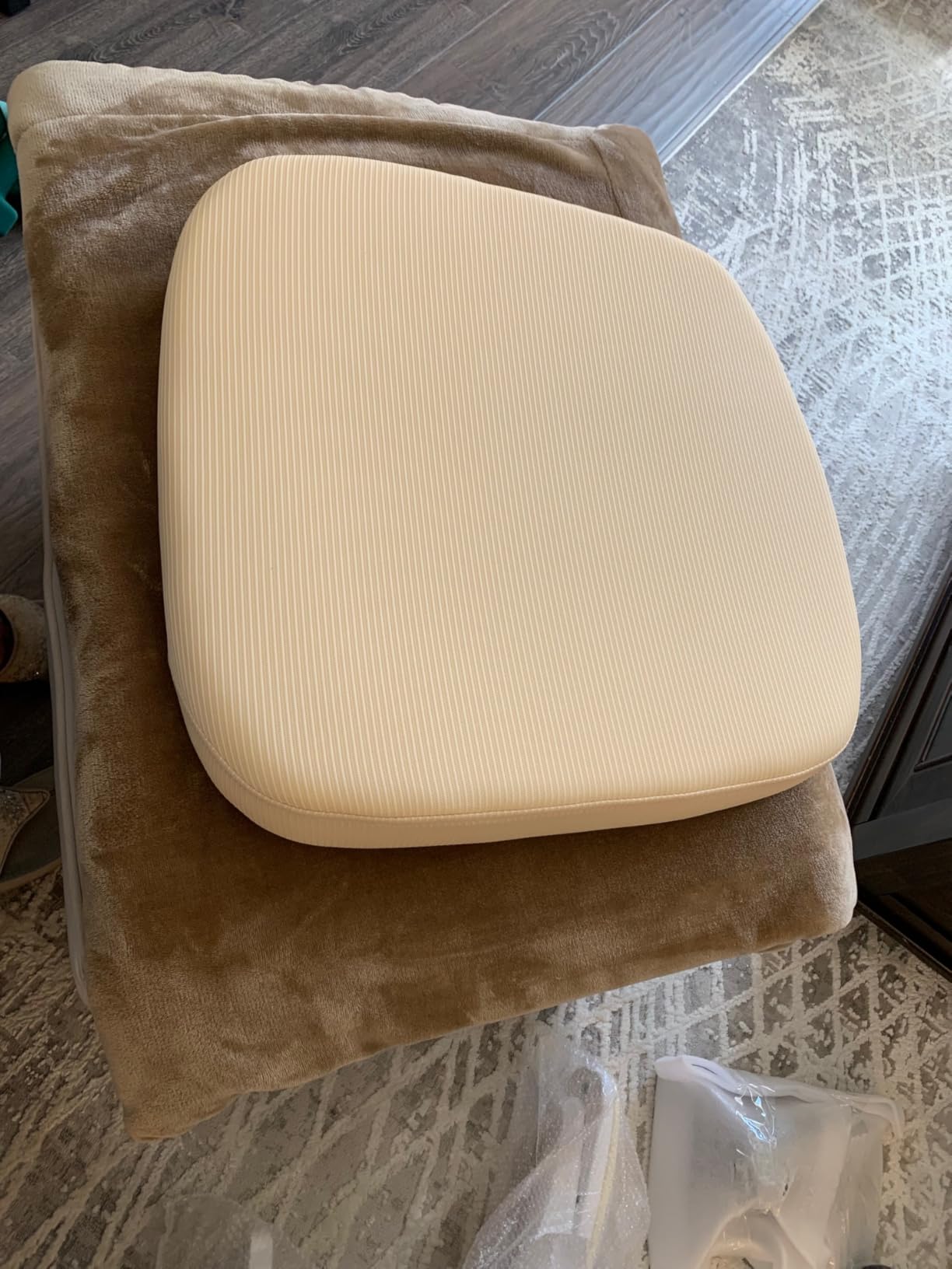 Marsail Ergonomic Office Chair - High Back Mesh with Adjustable Lumbar Support, 3D Armrests and Headrest, Rolling Work Swivel Task Chair customer photo 2