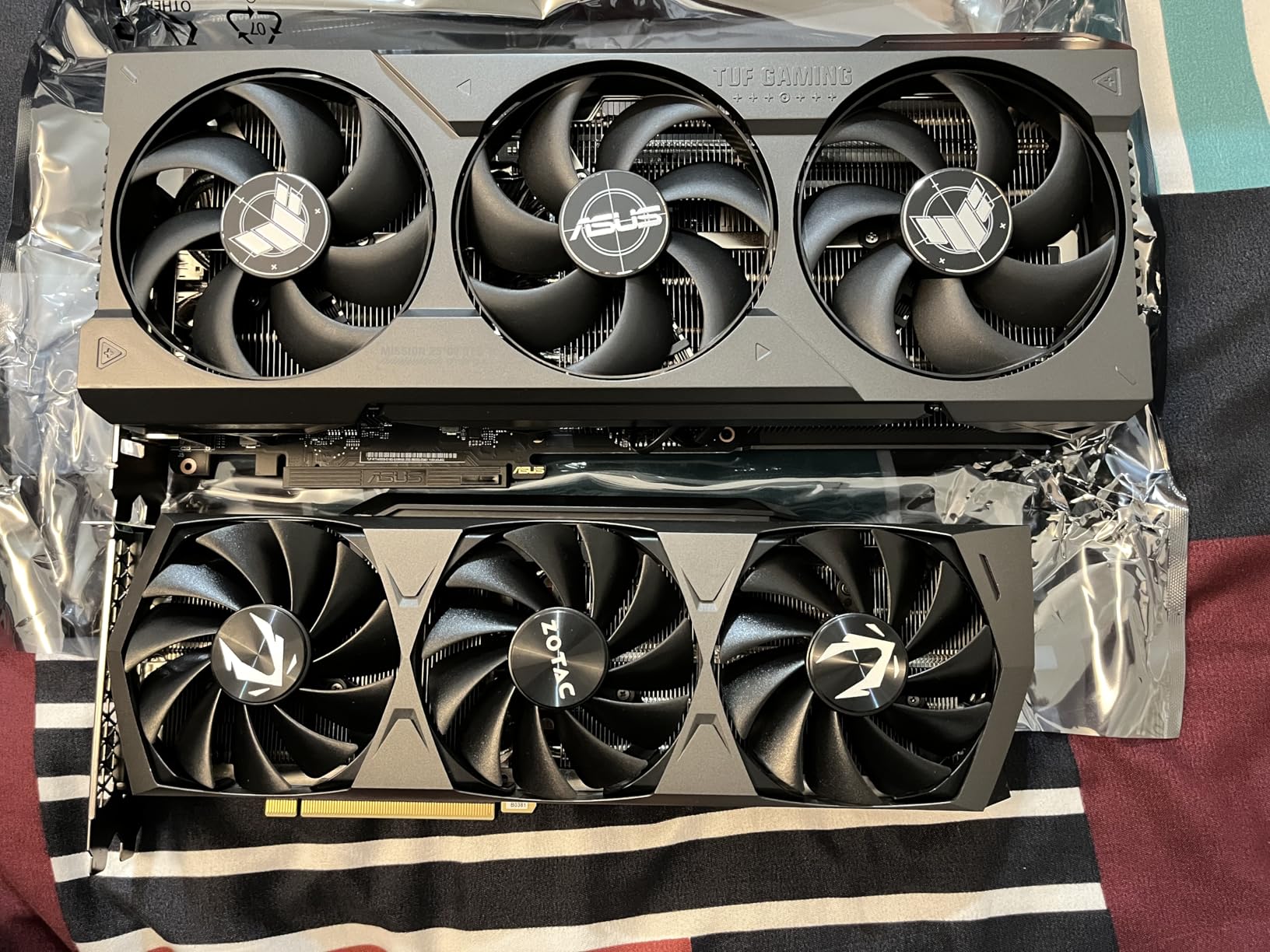 ASUS TUF Gaming NVIDIA GeForce RTX 4080 Super OC Edition 16GB GDDR6X customer photo 2