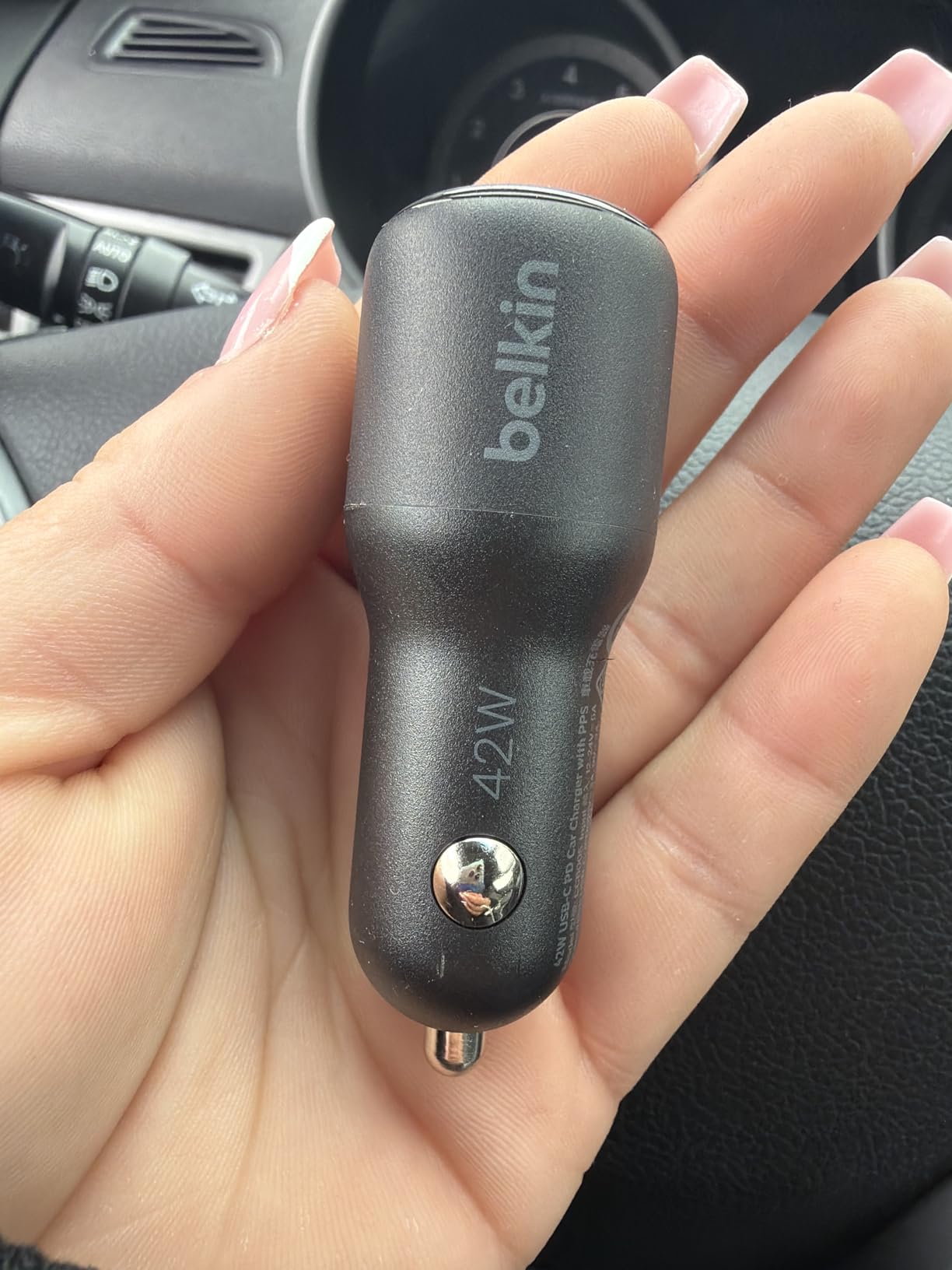Belkin BoostCharge 42-Watt Dual Port Fast Car Charger w/30W USB-C & 12W USB-A Ports for iPhone 16, 16 Pro, Galaxy S26, S25, Pixel 10 & 9, Nintendo Switch 2 & More - Black customer photo 1
