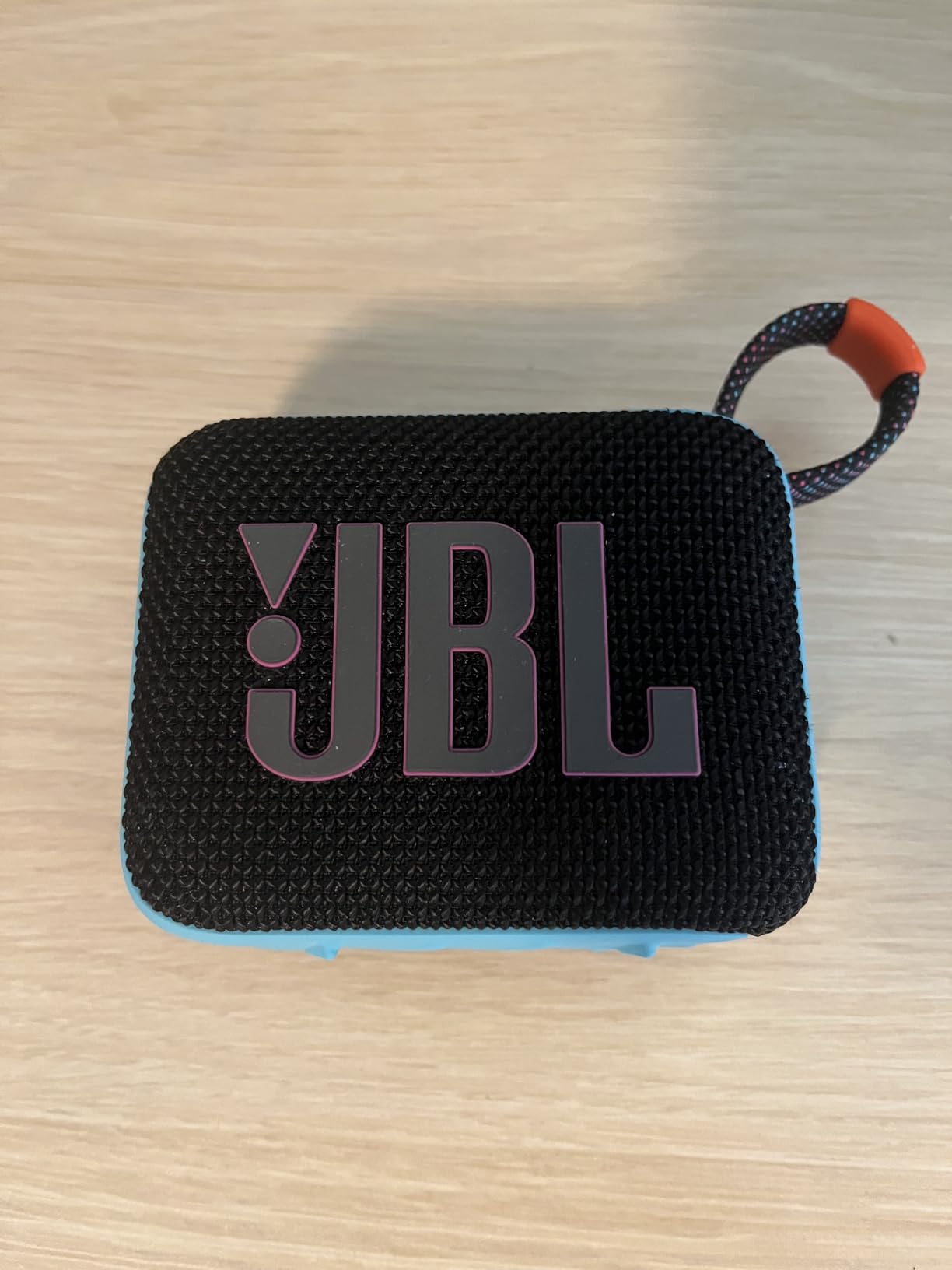 JBL Go 4 - Ultra-Portable, Waterproof and Dustproof Bluetooth Speaker, Big JBL Pro Sound with Punchy bass, 7-Hour Built-in Battery, Made in Part with Recycled Materials customer photo 2