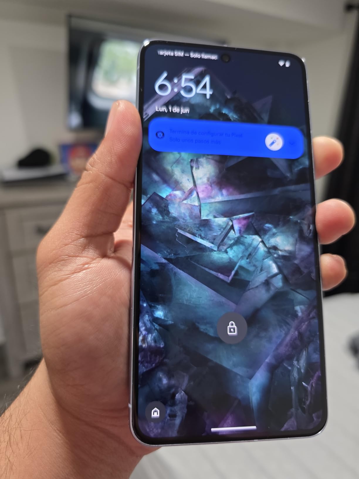 Google Pixel 8 Pro, 128GB, Black - Unlocked (Renewed) customer photo 1