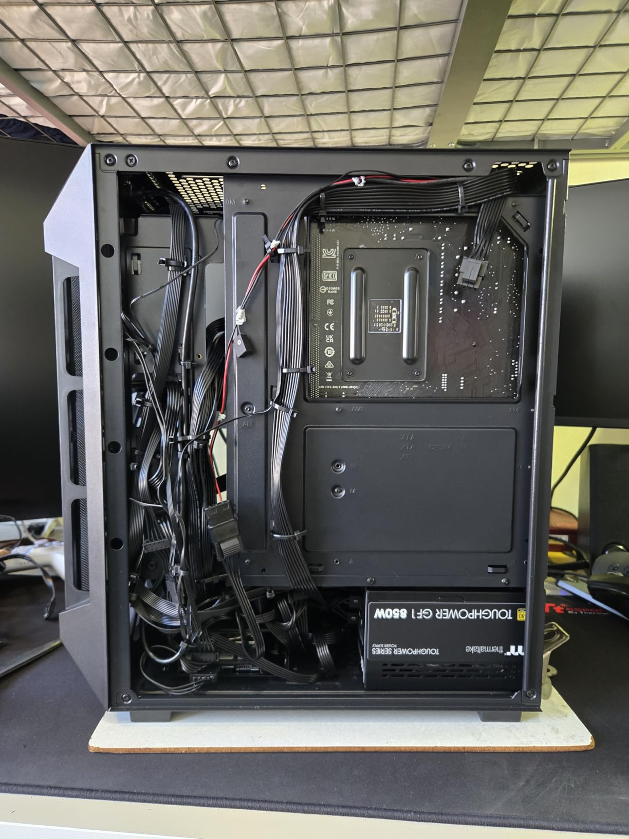 GAMDIAS ATX Mid Tower Gaming Computer PC Case Tempered Glass, Built-in 4X 120mm ARGB Case Fans, Front Airflow Mesh, Up to 6x120mm Fans, 340mm GPU/VGA, 360mm AIO/Radiator, 160mm CPU Cooler customer photo 2