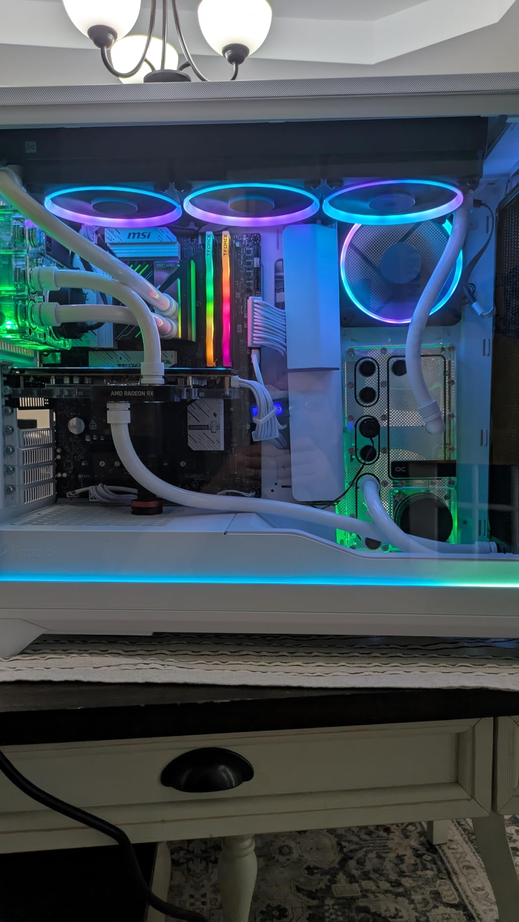 Fractal Design Momentum 12 RGB - Silent PC Case Fan - 120 mm - ARGB Gen 2-16 LEDs - Liquid Crystal Polymer LCP Blades - FDB Fluid Dynamic Bearing - Black customer photo 1