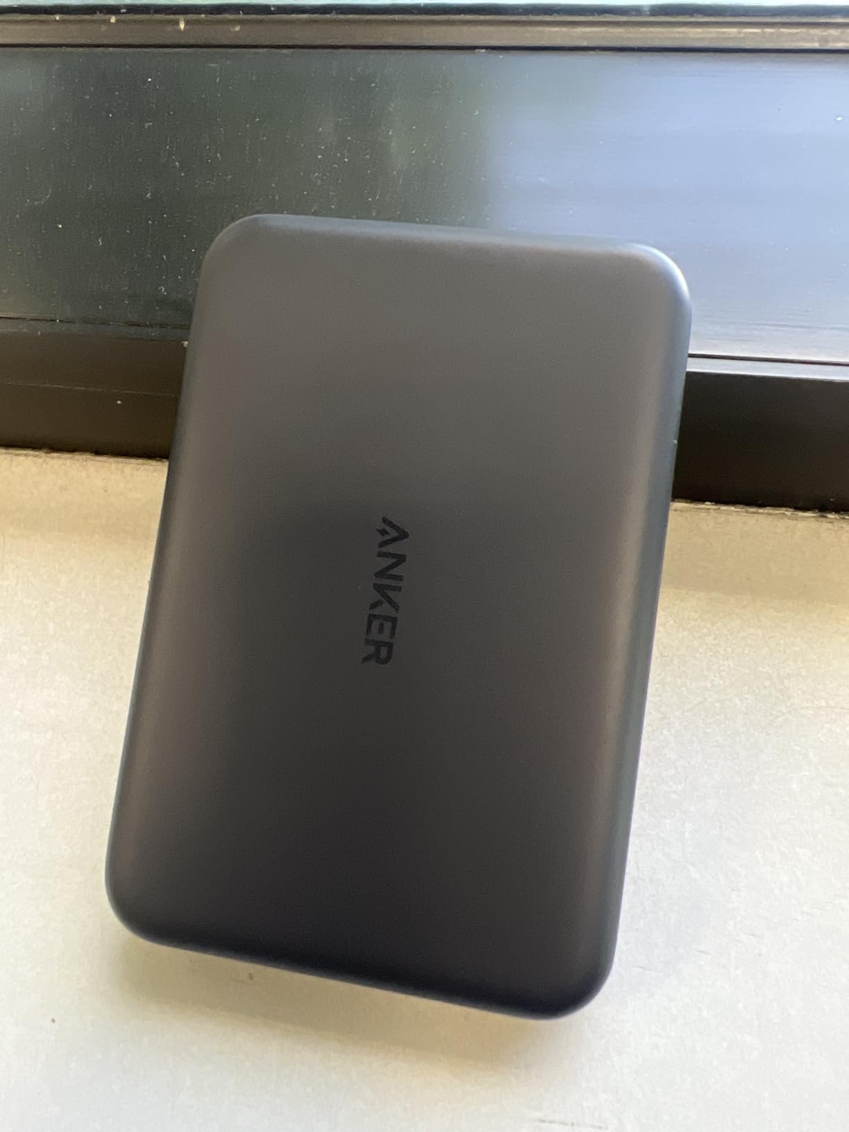 Anker MagGo Power Bank, Slim 10,000mAh Magnetic Battery Pack, Qi2 Certified 15W Ultra-Fast MagSafe Compatible Portable Charger customer photo 2