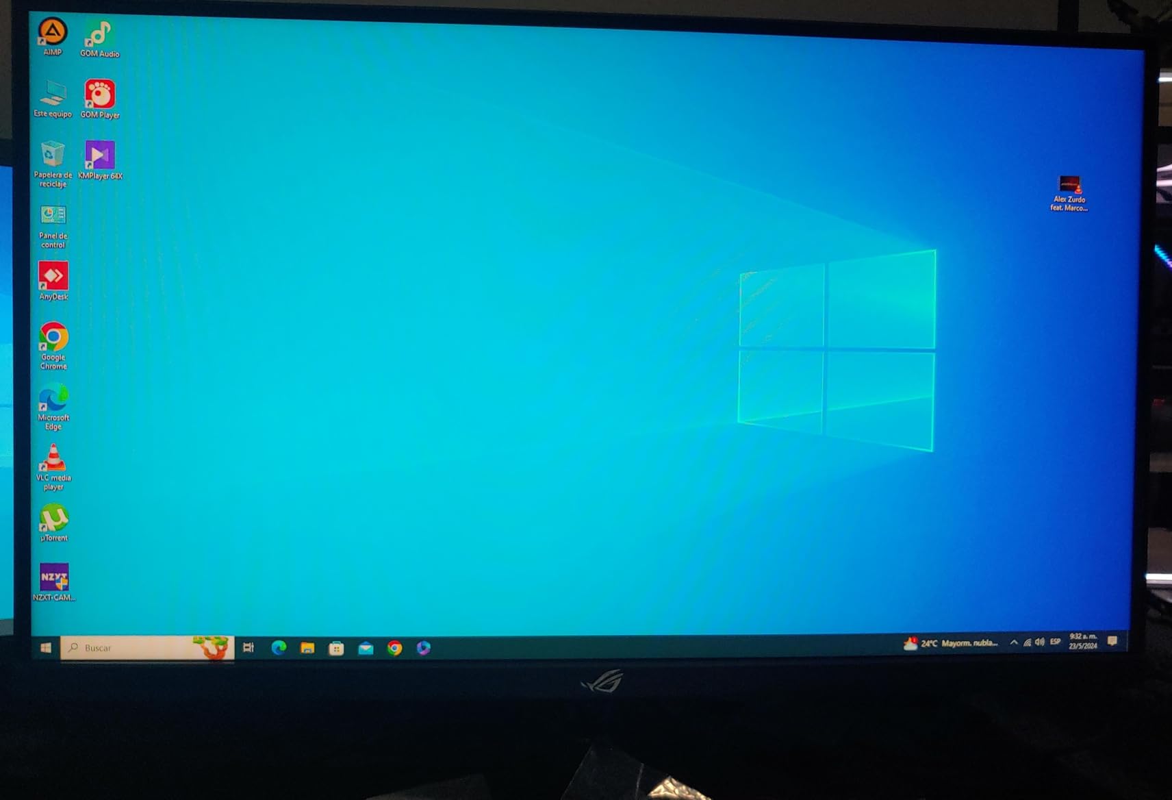 ASUS ROG Strix 26.5