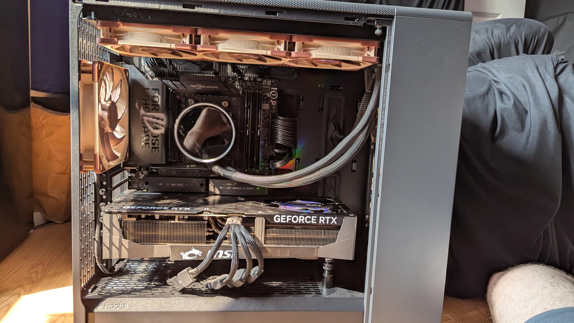 NZXT Kraken Elite 240 2024 - AIO CPU Liquid Cooler - 240mm Radiator - 2 x F120P Fans - Customizable 2.72