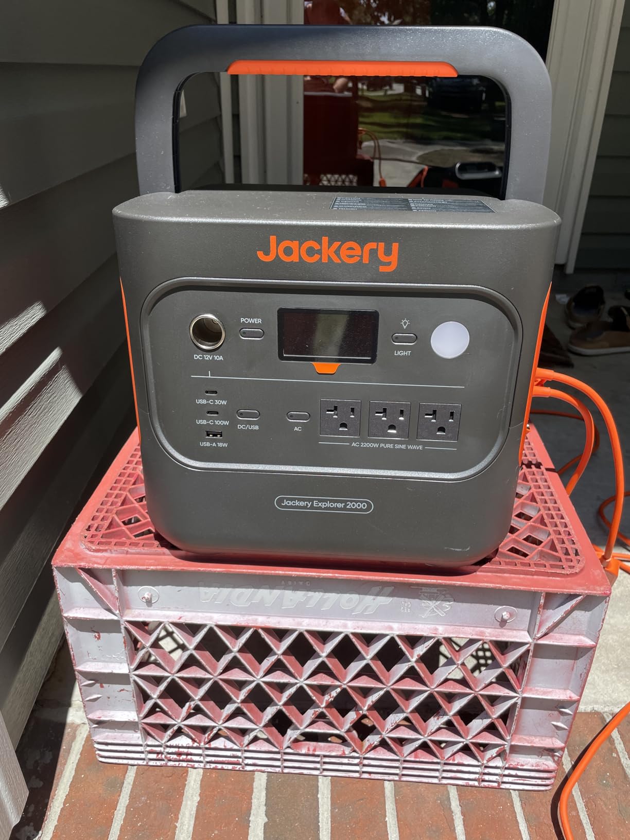 Explorer 2000 v2 Portable Power Station with 2x200W Solar Panels, 2042Wh LiFePo4 Battery, 2200W Solar Generator, 20ms UPS, USB-C PD 100W Fast Charging for Power Outages, Emergencies, Camping customer photo 2