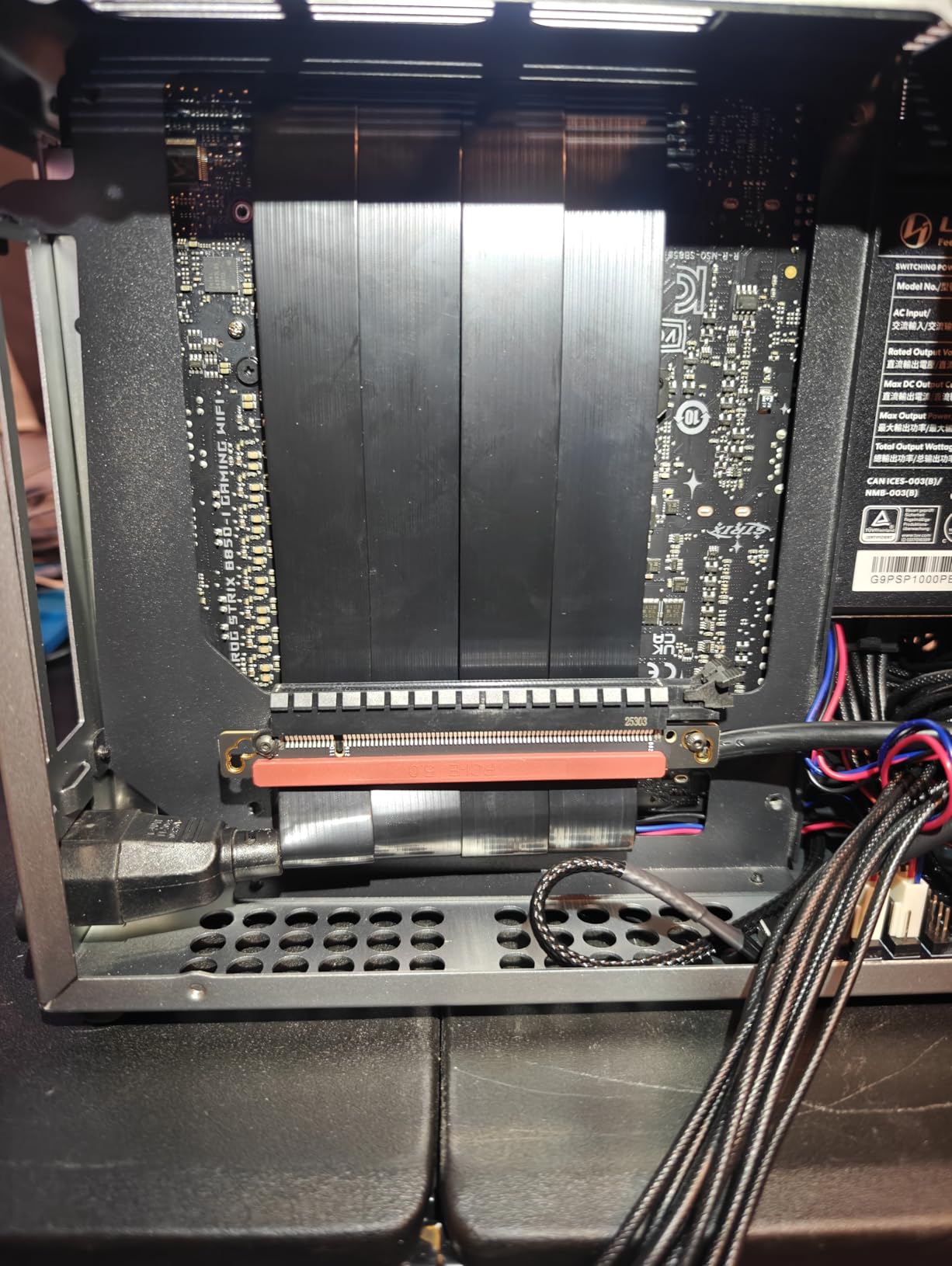 ASUS ROG Strix B850-I Gaming WiFi AMD AM5 B850 Mini-ITX mITX Motherboard 10+2+1 Stages, DDR5, 2.5G LAN, WiFi 7, 2X M.2, PCIe® 5.0 x16, USB 20Gbps Type-C®, AI Overclocking, AI Networking II, Aura Sync customer photo 1