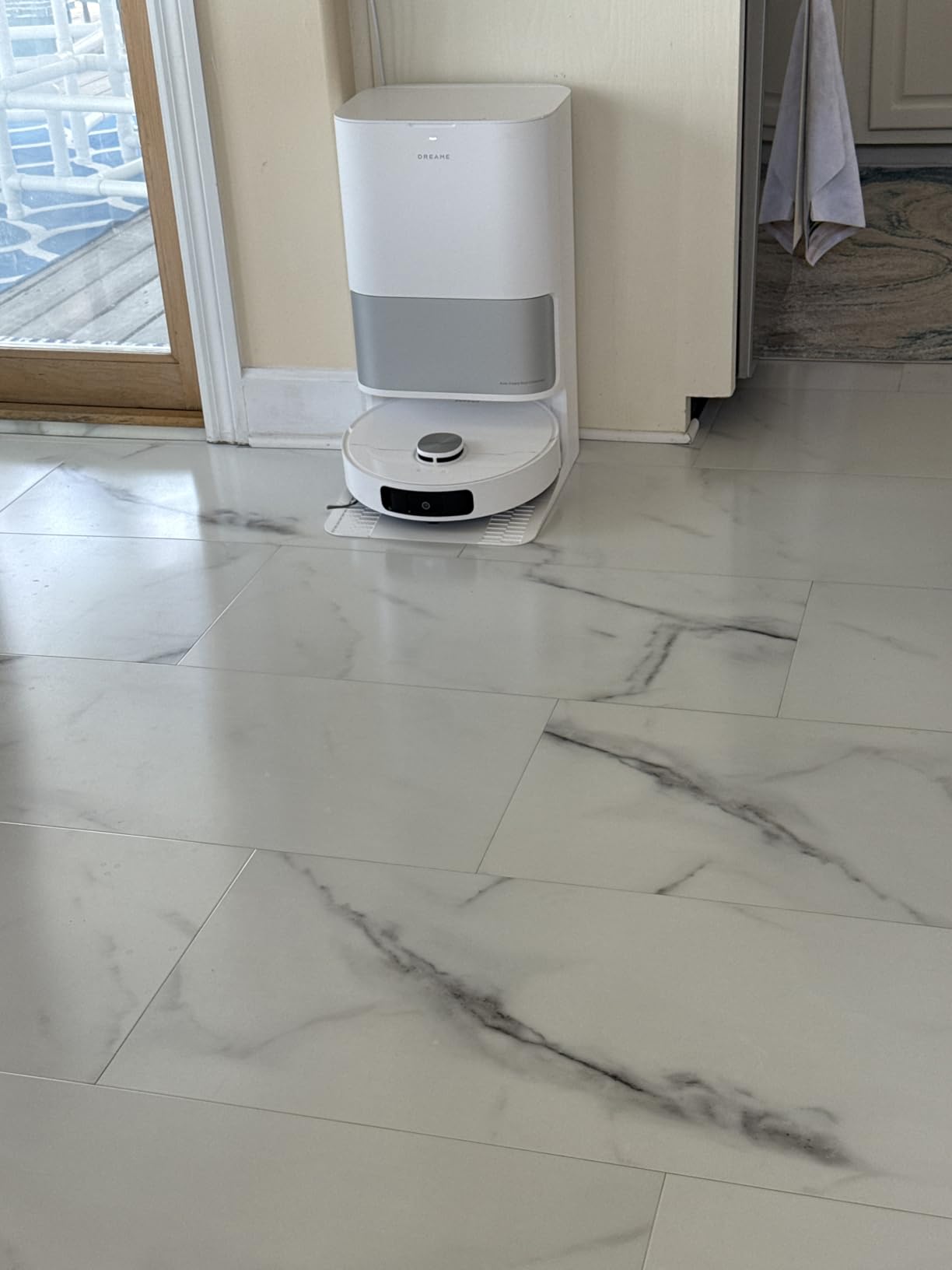 DREAME L10s Ultra Gen 2 Robot Vacuum and Mop, 10,000Pa Suction, MopExtend Tech, All-in-One Base Station, 75 Days Auto-Empty, Mop Self-Washing&Drying, Smart Obstacle Avoidance, Carpet Cleaning customer photo 1