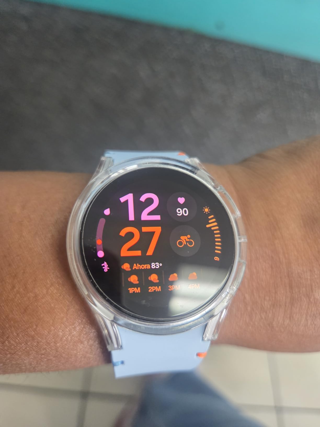 SAMSUNG Galaxy Watch FE 40mm GPS, AI Smartwatch w/Fitness Tracking, BIA Sensor, Personalized HR Zones, Heart Rate Tracker, Sleep Monitor, 2024, Black (US Version) (Renewed) customer photo 2