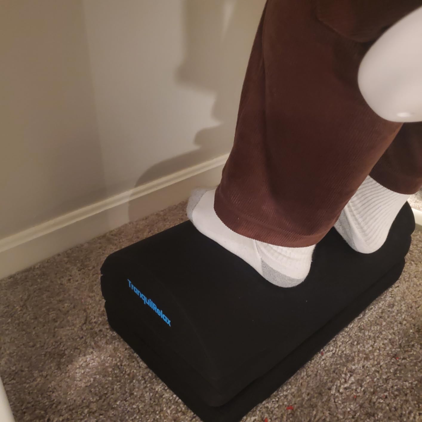 TranquilRelax Foot Rest for Under Desk at Work, Gaming Accessories Foot Stool with 3 Adjustable Heights & Washable Cover, Comfortable Office Desk Accessories customer photo 1