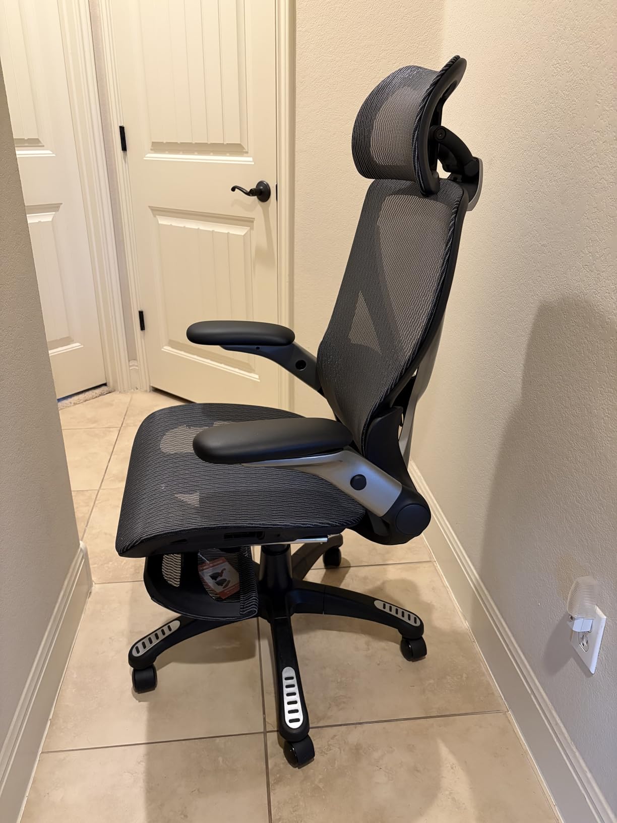 ELABEST X100 Ergonomic Mesh Office Chair with Footrest, Big and Tall Hone Desk Chair with 5D Flip-Up Arms, Adjustable 3D Lumbar Support, Gaming & Executive Computer Chairs customer photo 2