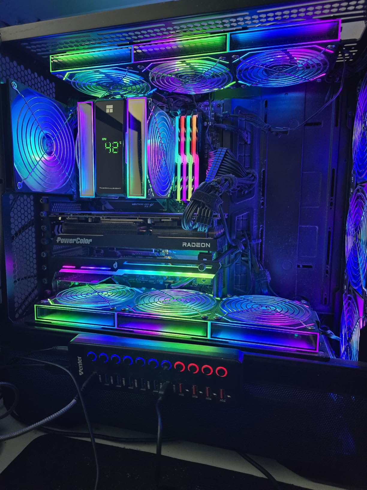 PowerColor AMD Radeon RX 7800 XT 16GB GDDR6 customer photo 2