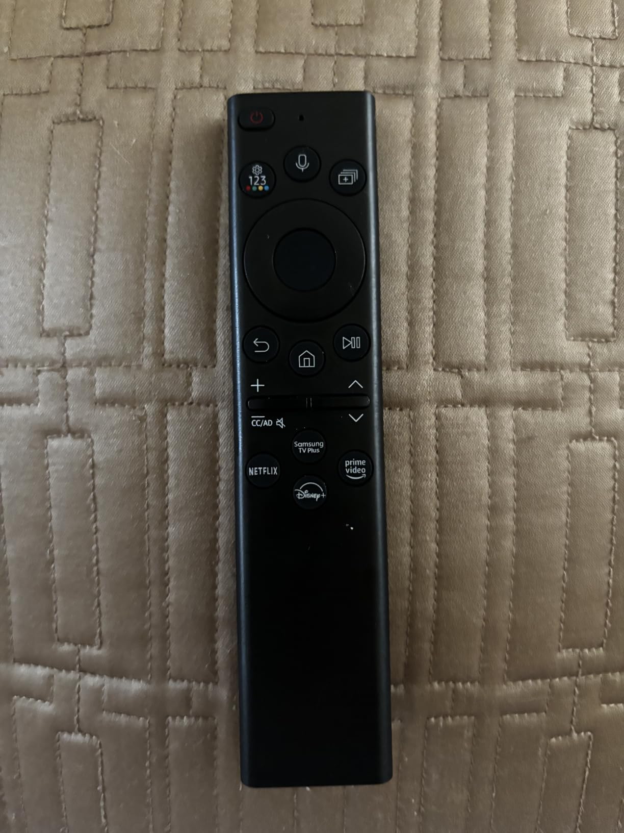 Replacement for Samsung Smart TV Remote Control, Rechargeable Samsung Solar TV Remote 2026-2019, Universal, Fast Charging, Solarcell, Free USB C Cable, Voice, Bluetooth. 2-Year Warranty customer photo 2