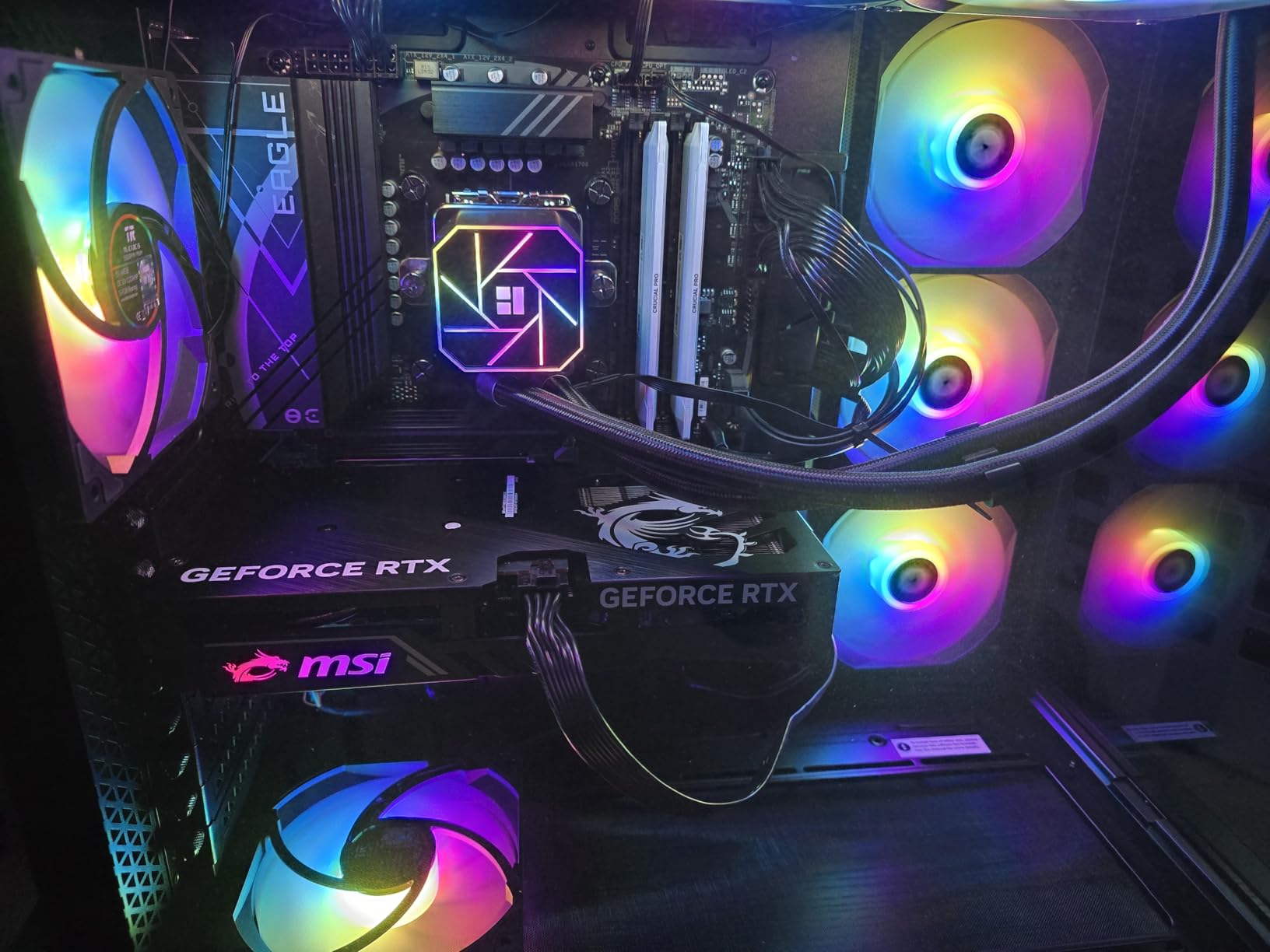 MSI Gaming RTX 5060 8G Gaming OC Graphics Card (8GB GDDR7, 128-bit, Extreme Performance: 2640 MHz, DisplayPort x3 2.1a, HDMI 2.1b, NVIDIA Blackwell Architecture) customer photo 1