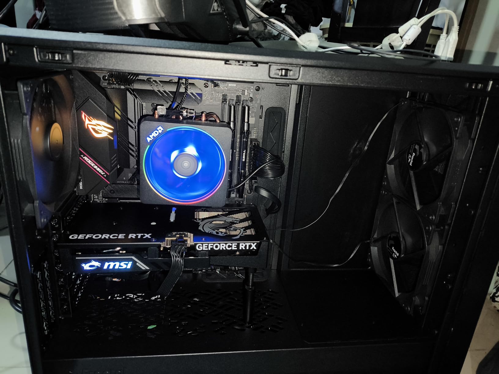 MSI Gaming RTX 5060 8G Gaming OC Graphics Card (8GB GDDR7, 128-bit, Extreme Performance: 2640 MHz, DisplayPort x3 2.1a, HDMI 2.1b, NVIDIA Blackwell Architecture) customer photo 2