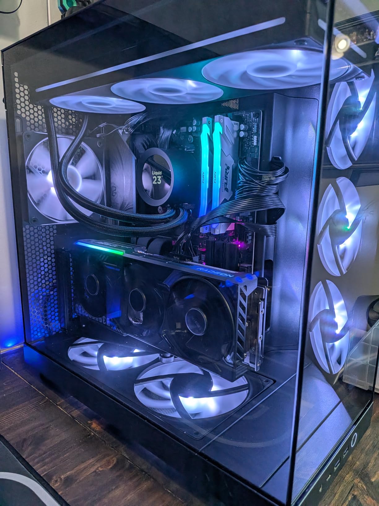NZXT Kraken Plus 240 - AIO CPU Liquid Cooler - 240mm Radiator - 2 x F120P Fans - Customizable 1.54
