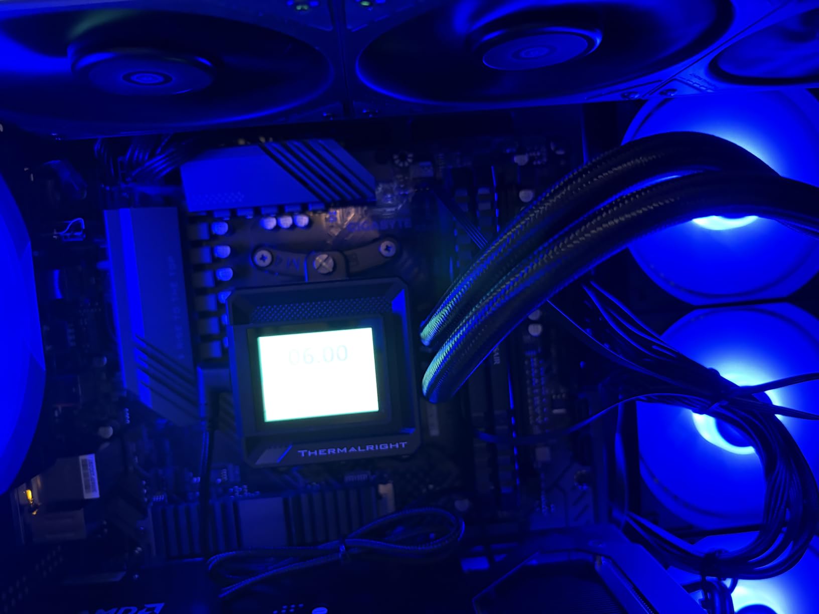 Thermalright FW360 SE ARGB V2 360mm AIO Liquid CPU Cooler customer photo 2