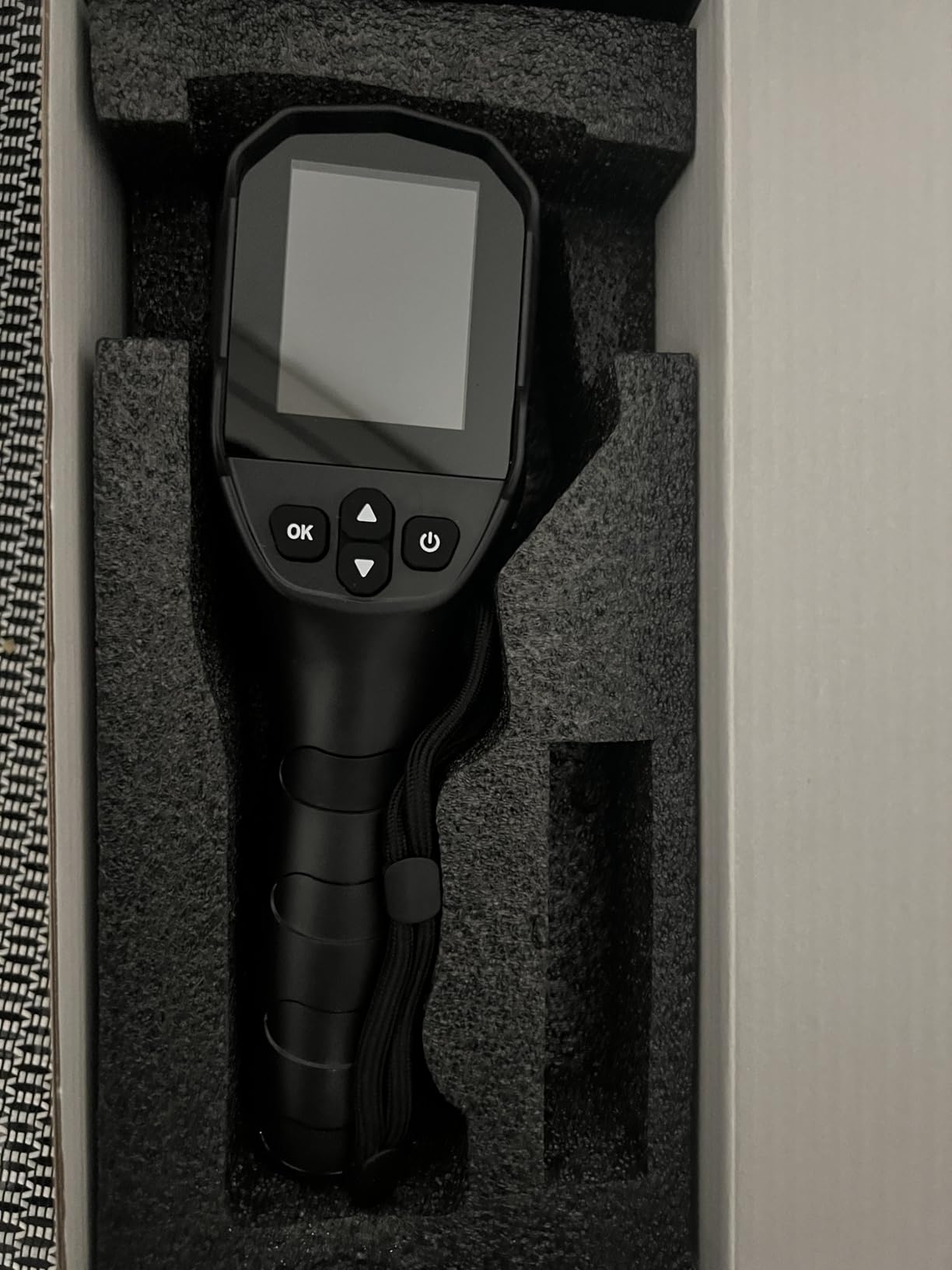Thermal Camera, 240 x 240 TISR Resolution, -4F to 1022F Temp Range, 25Hz Infrared Camera with Temperature Alarm, 50 FOV Handheld Thermal Imaging Camera customer photo 1