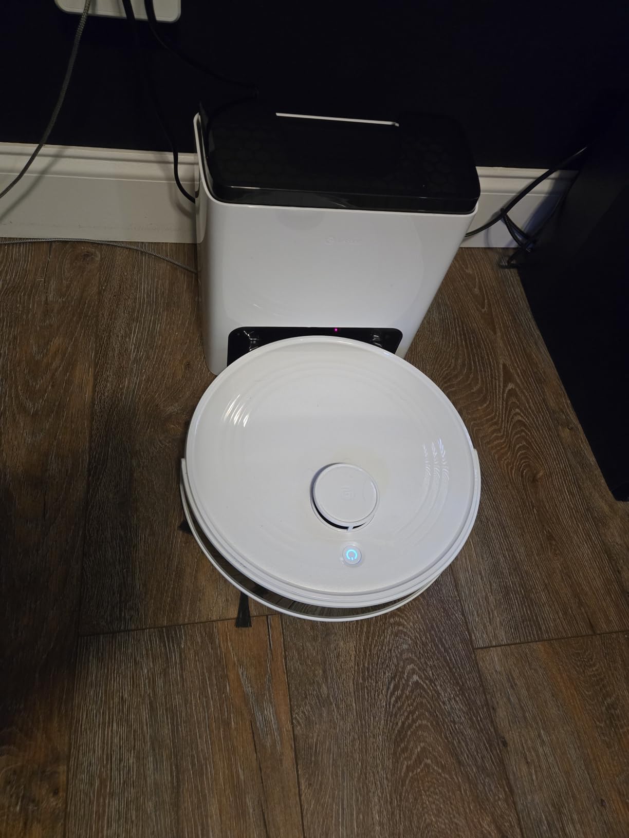 Lefant LiDAR Robot Vacuum and Mop Combo, 75-Days Self-Emptying, 6000Pa Powerful Suction, Multi-Floor Mapping, No-Go Zones, 140 Min Runtime, 2.4G/5G WiFi/Alexa/APP/iWatch, M2 Plus Black customer photo 2