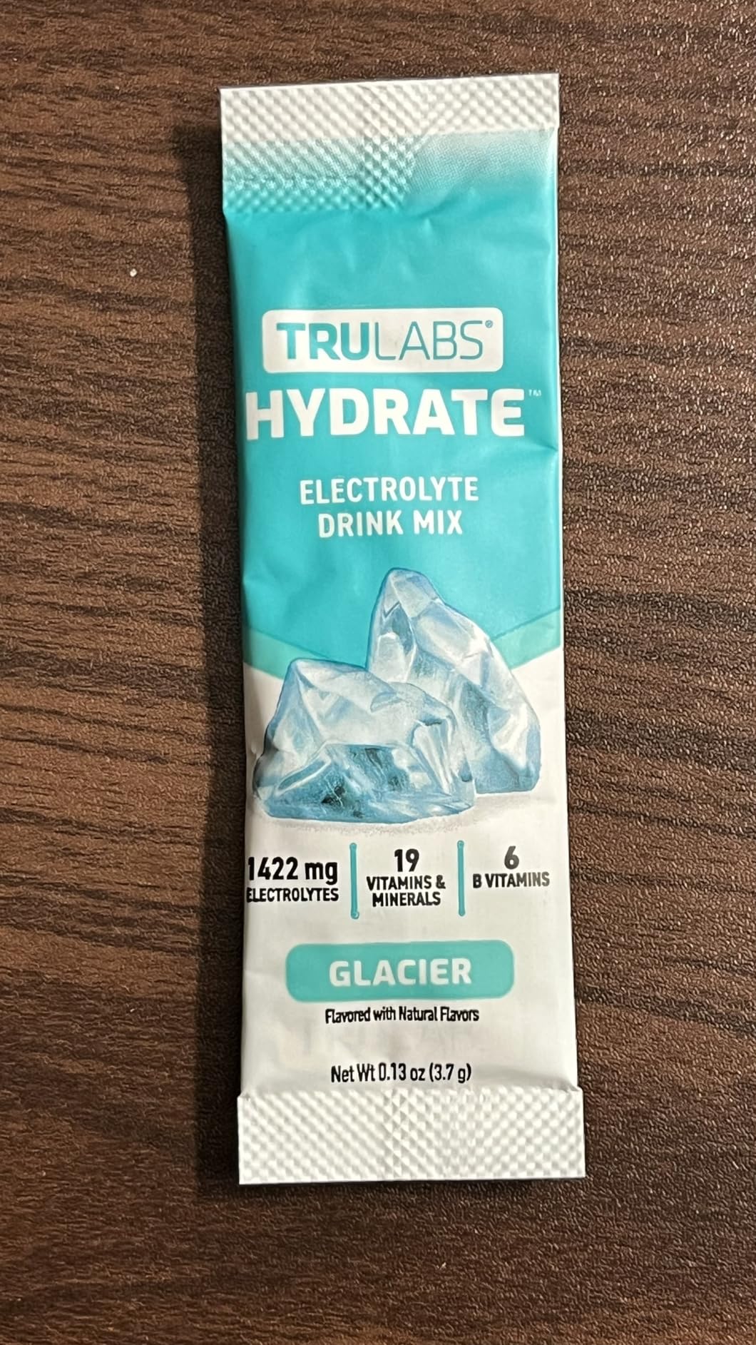 TRULABS Hydrate Electrolyte Drink Mix - Glacier Flavor, Sugar-Free Hydration Packets with 1422 mg Electrolytes & 19 Vitamins & Minerals, Monk Fruit Sweetened, On-the-Go Sticks (16 Count) customer photo 1