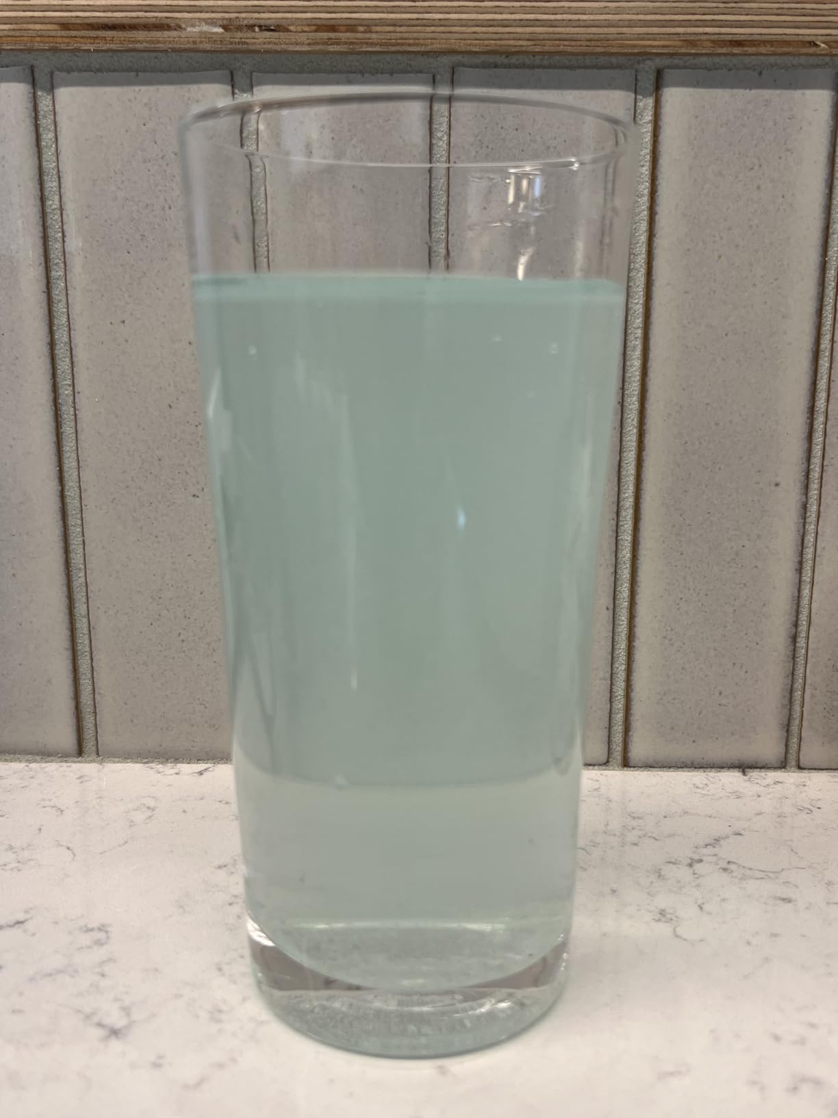 TRULABS Hydrate Electrolyte Drink Mix - Glacier Flavor, Sugar-Free Hydration Packets with 1422 mg Electrolytes & 19 Vitamins & Minerals, Monk Fruit Sweetened, On-the-Go Sticks (16 Count) customer photo 2