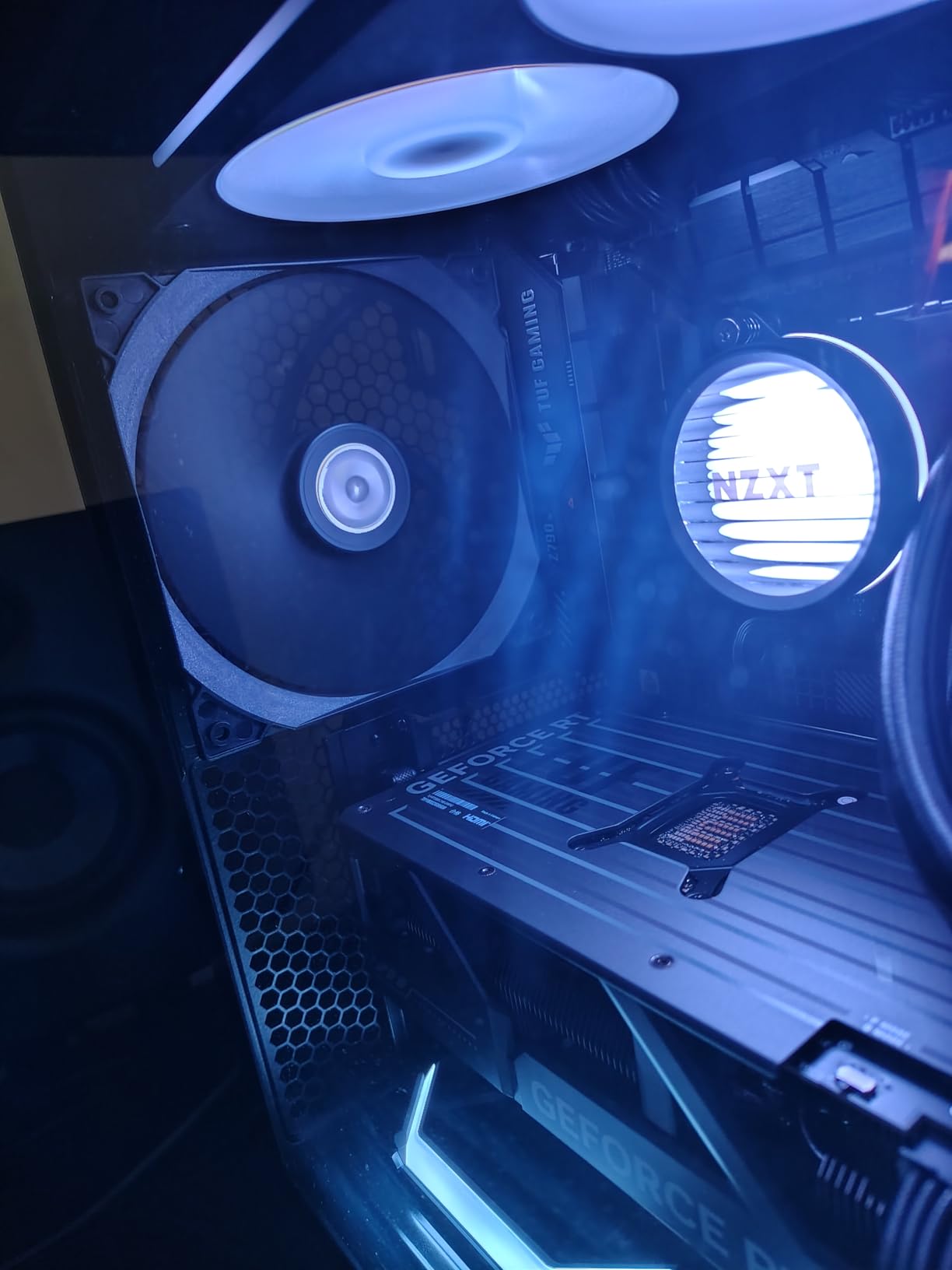 NZXT Kraken Core 240 RGB - AIO CPU Liquid Cooler - 240mm Radiator - 240mm Single-Frame Fan - Compatible with Intel LGA 1851/1700/1200/115X & AMD AM5/AM4 - Black customer photo 2