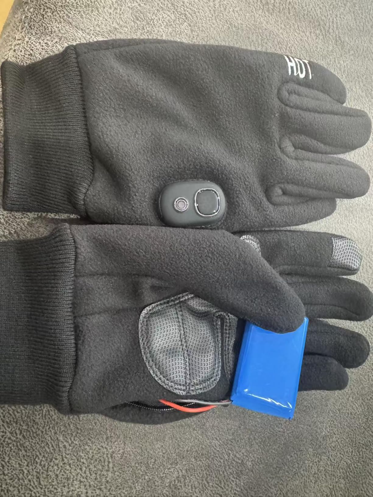 Rechargeable Heated Winter Gloves for Women & Men with Touchscreen, Built-in Smart Display customer photo 1