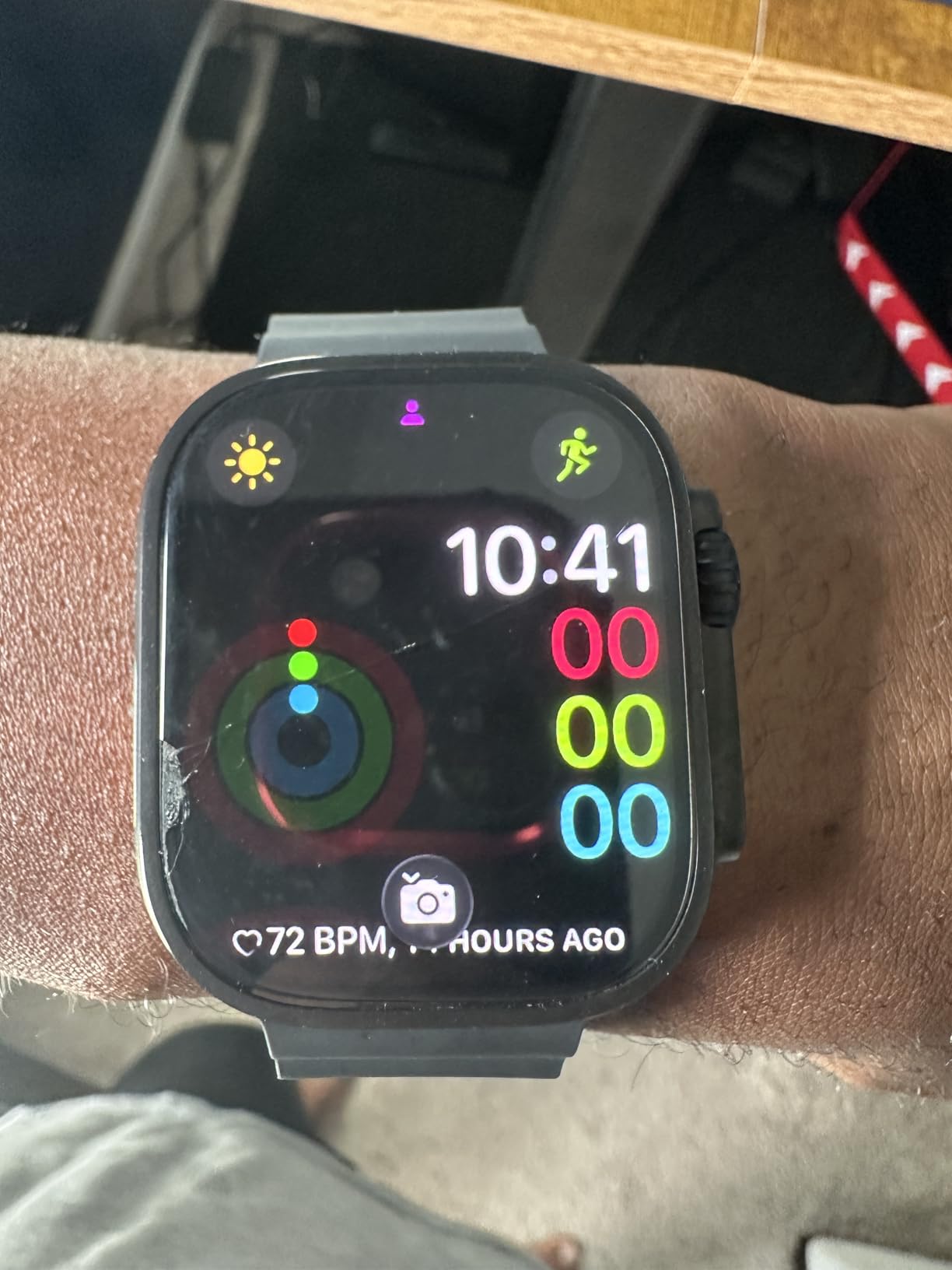 Apple Watch Ultra 3 [GPS + Cellular 49mm] Running & Multisport Smartwatch w/Rugged Titanium Case w/Black/Charcoal Trail Loop - M/L. Satellite Communications, Advanced Health & Fitness Tracking customer photo 1