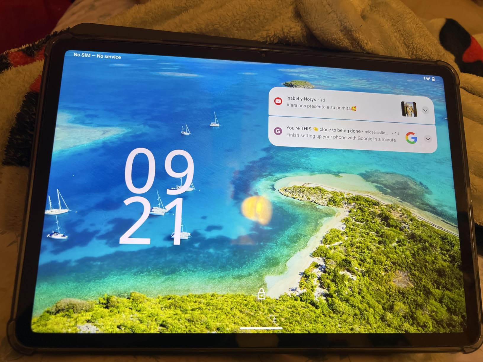 2026 12 Inch Tablet, 48GB RAM+256 Storage(Expand to 2TB), Android 16 Tablet with Keyboard, T7280 Octa-Core, 2.5K 2400x1600 Display, 16MP Dual Camera, 10000mAh, 5G WiFi, 4 Year Warranty customer photo 2