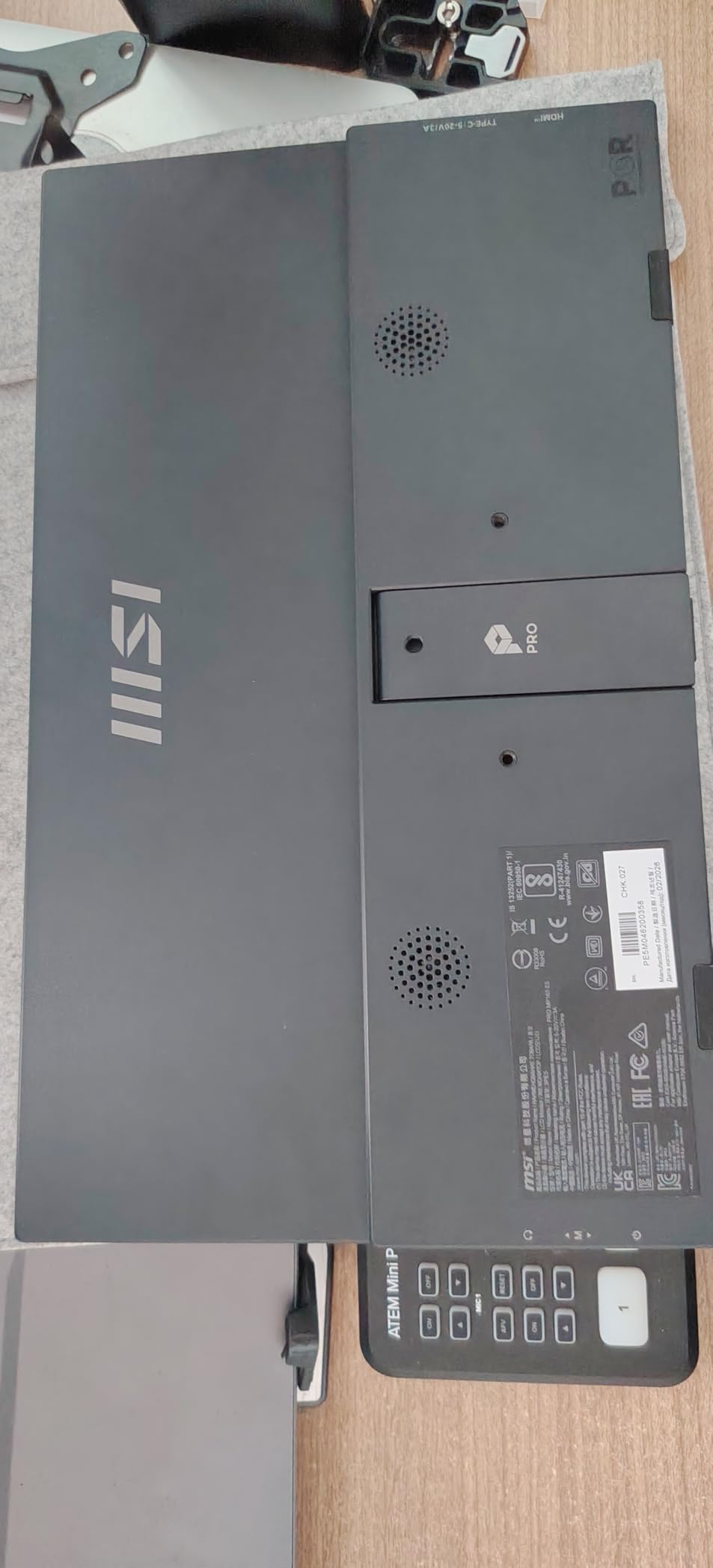 MSI Pro MP166 E6 Ultra Slim & Light Portable Monitor, 15.6