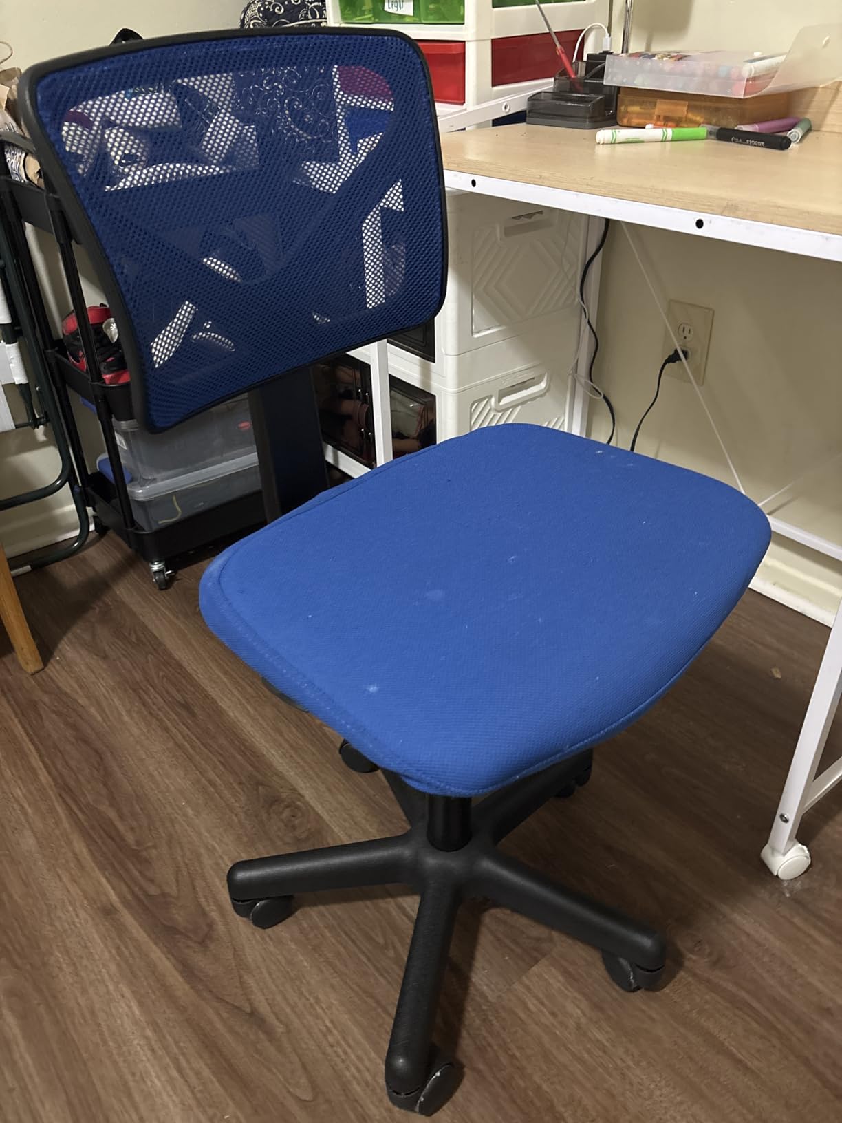 Sweetcrispy Small Office Desk Chair - Ergonomic Low-Back Mesh Rolling Swivel Chair with Lumbar Support, Armless, for Home, Bedroom, Study, Student (Classic Black) customer photo 2