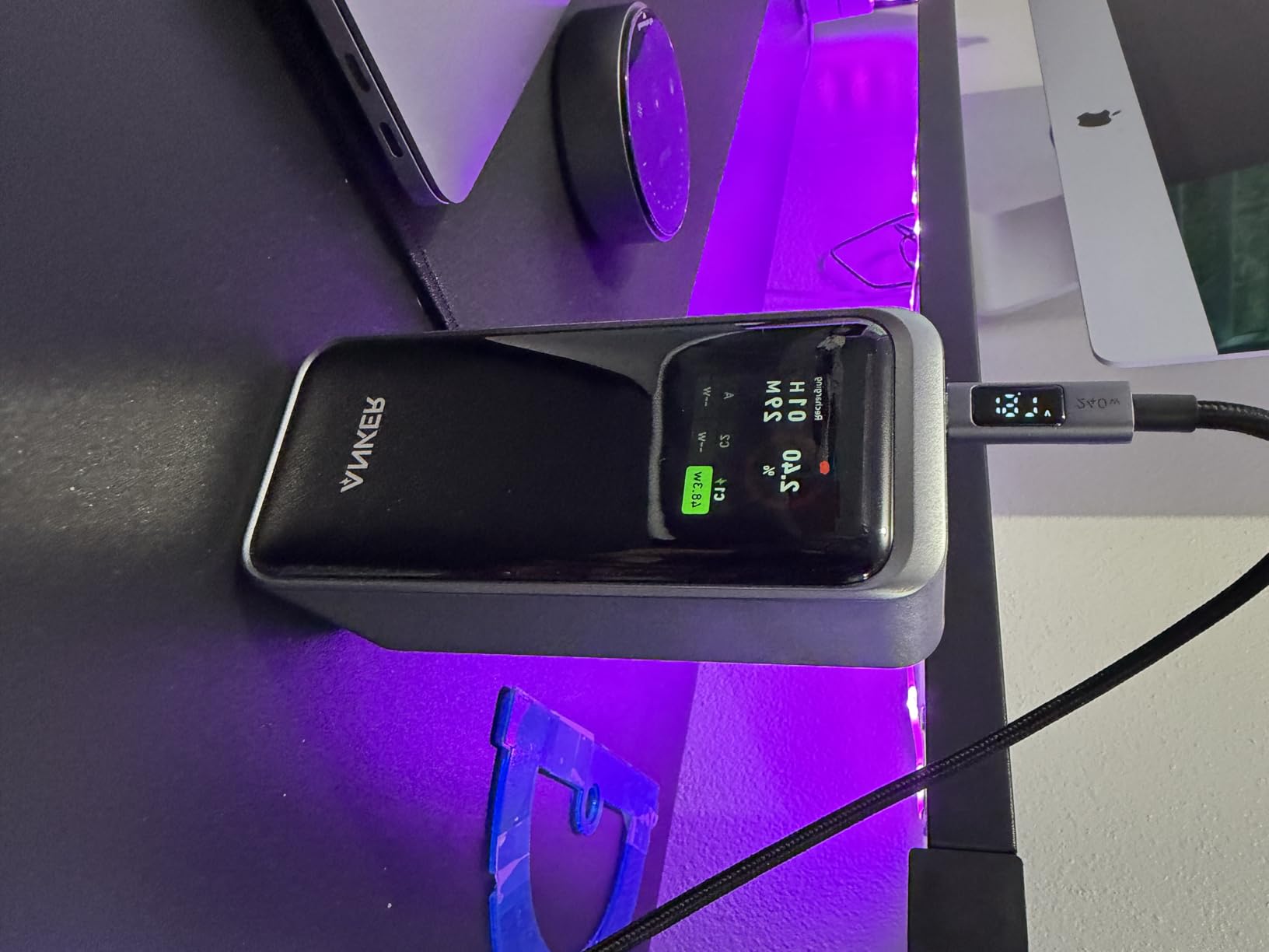Anker Smart Display Charger, Anker Nano USB C Charger Block, 45W Max GaN Phone Charger,180° Foldable Plug,Smart Recognition,Built-in Care Mode,for iPhone17/16/15(Non-Battery,One USB-C Port,No Cable) customer photo 1