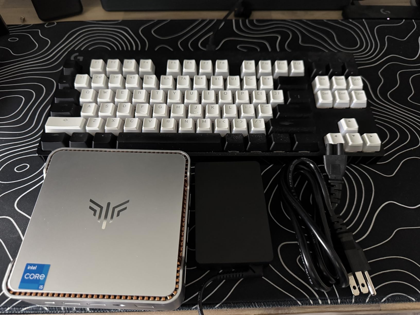 KAMRUI Pinova P2 Small Gaming PC, Intel Core i5-12600H (Beats 1185G7/12450H), 32GB DDR4 1TB SSD Micro PC, 12C/16T, 4.5GHz, 4K Triple Display (DP+HDMI+USB-C)/WiFi6/BT5.2 Small Desktop Computers customer photo 1