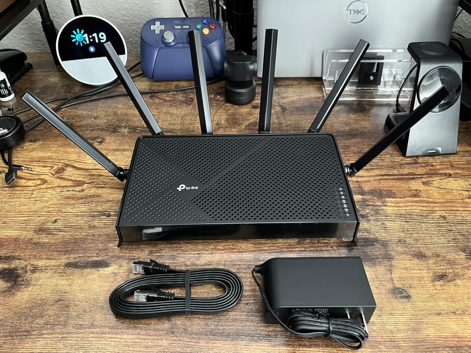 TP-Link Archer BE12000 | Tri-Band Wi-Fi 7 Router | Includes Latest 6GHz Wi-Fi Band | New Wi-Fi 7 Features | 10G Connectivity | Compatible with Alexa and Google Assistant (Archer BE670) customer photo 1