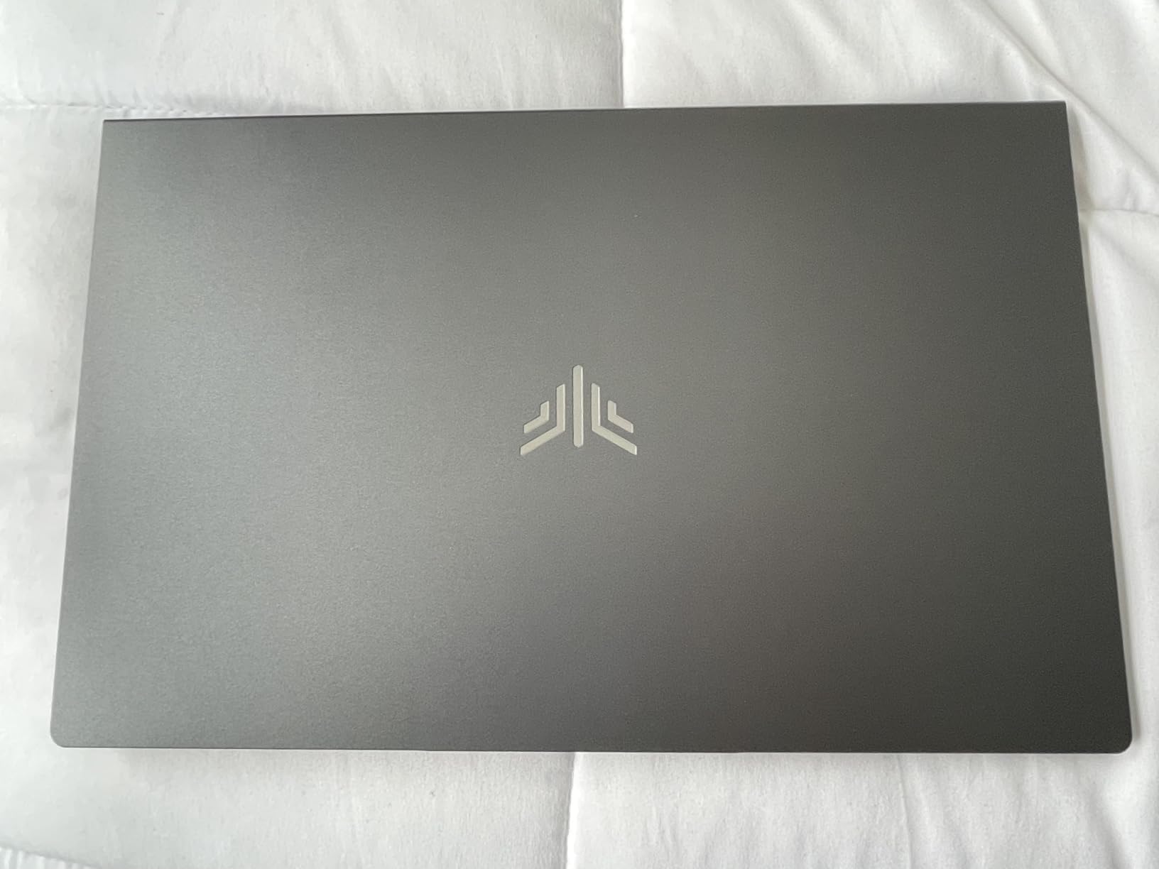 MALLRACE Gaming Laptop, AMD Ryzen 7 5700U (Beats i7-1265U, up to 4.3GHz), Radeon RX Vega 8 Graphics, 15.6