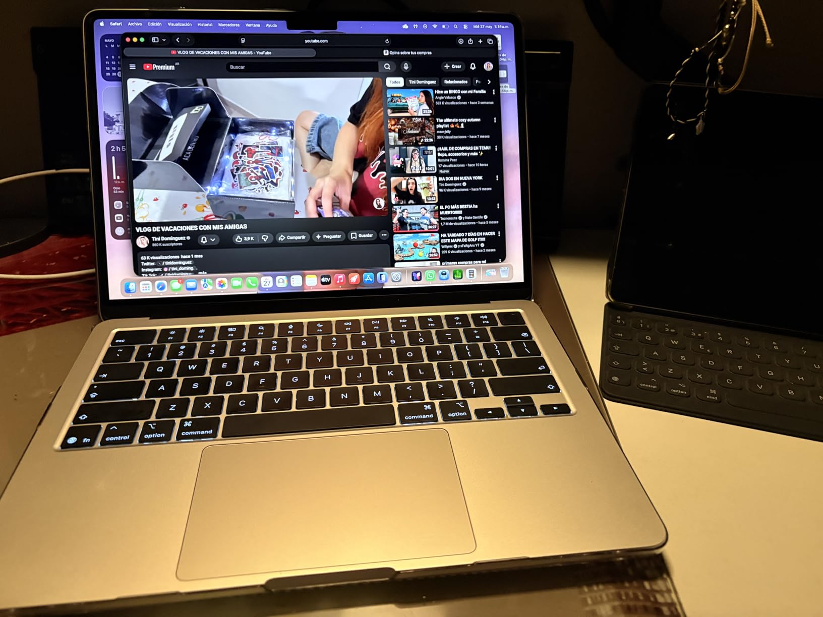 Apple 2026 MacBook Air 13-inch Laptop with M5 chip, 13.6-inch Liquid Retina Display, 16GB Unified Memory, 512GB SSD, Midnight customer photo 1
