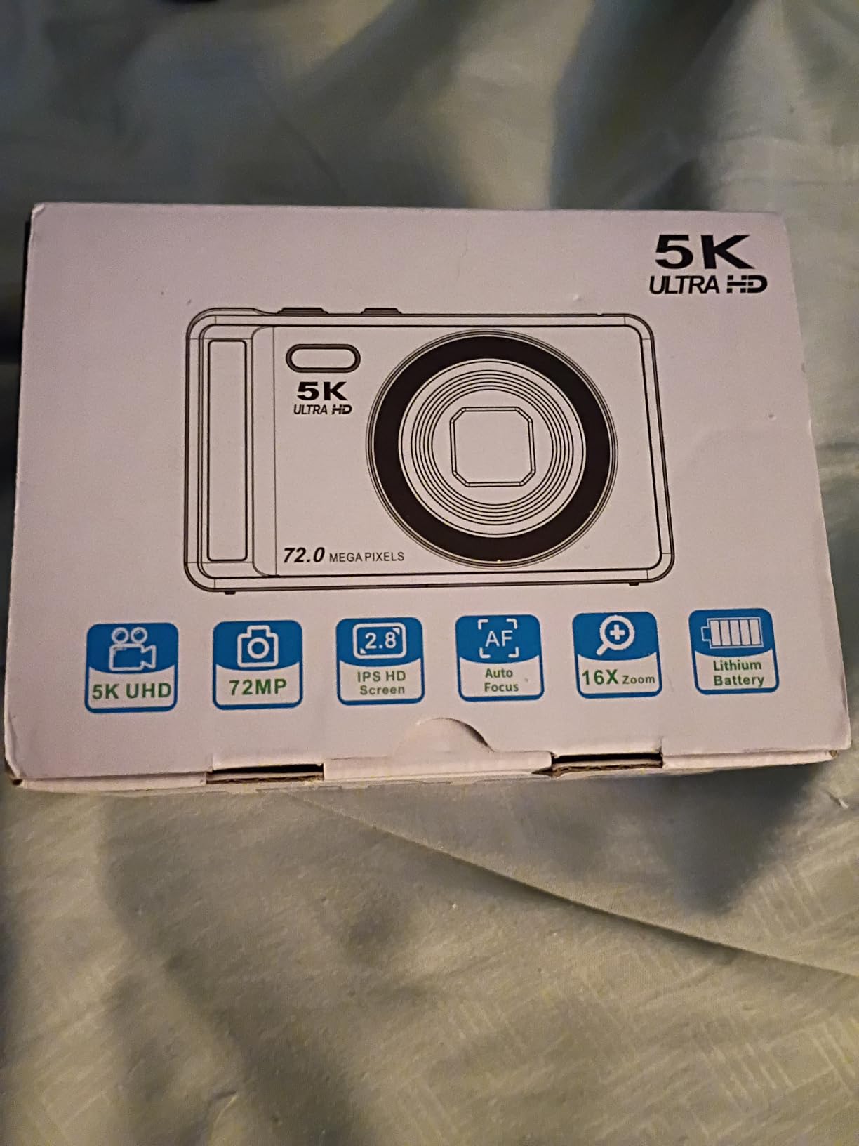 4K Digital Camera for Photography, 64MP Vlogging Camera for YouTube with 180° Flip Screen, 18X Zoom UHD Autofocus Video Camara, Compact with 32GB Micro SD Card for Teens, Boys & Girls, Beginners customer photo 2