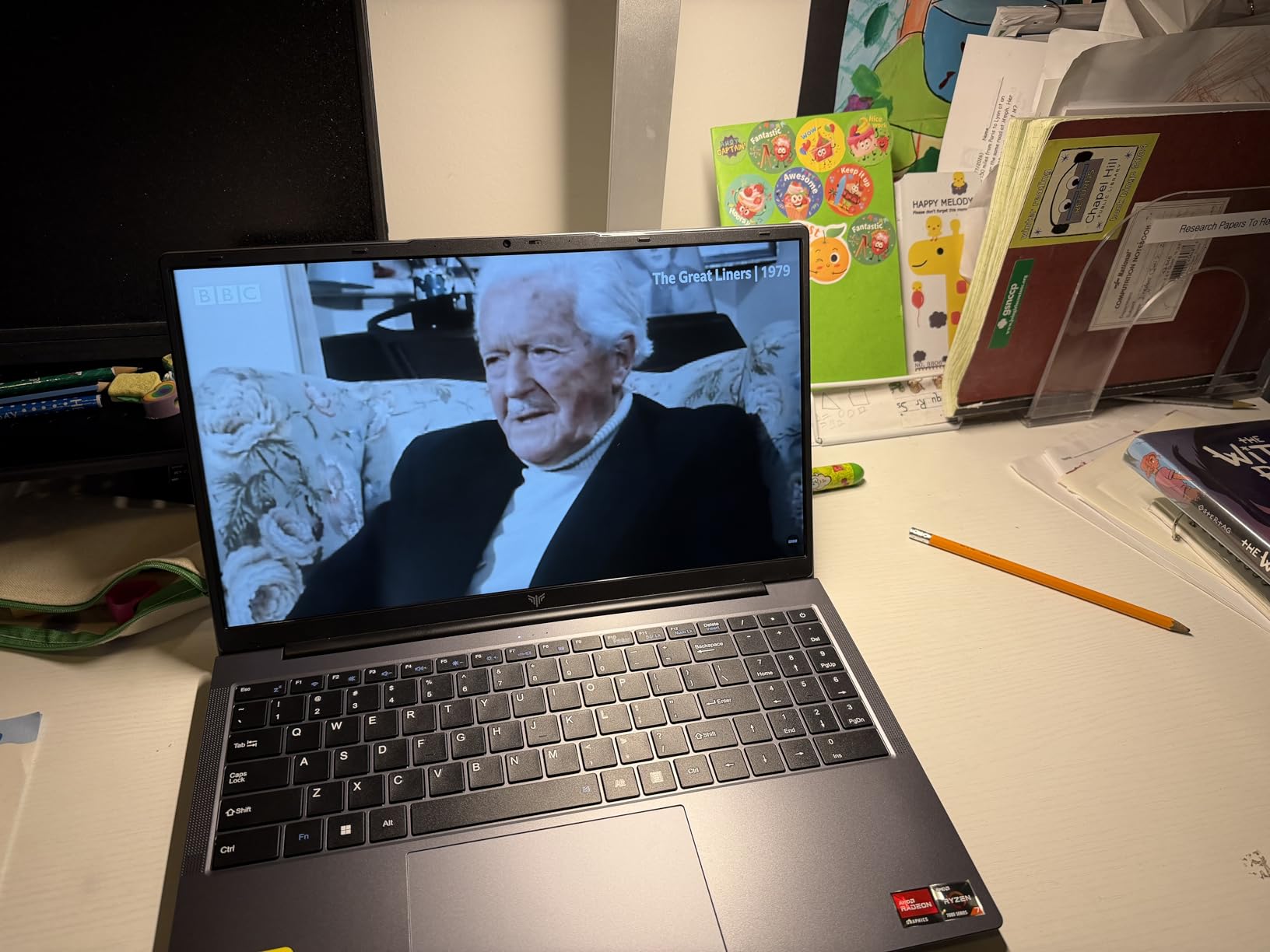 KAIGERR 17.3 Inch Light Gaming Laptop, AMD Ryzen 4300U (Beat Intel Processor N100, up to 3.7GHz) 16GB DDR4 RAM 512GB SSD Laptop Computer with Type C, 1908 x 1080 Display, Windows 11 Laptop customer photo 2