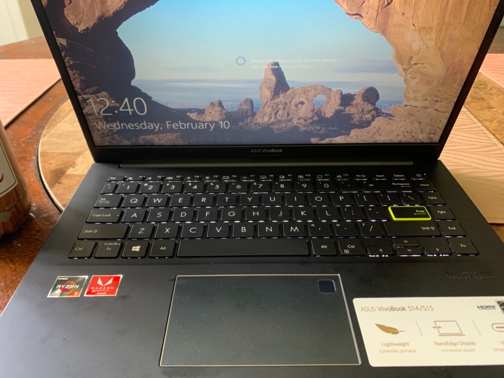 ASUS ROG Strix G18 18